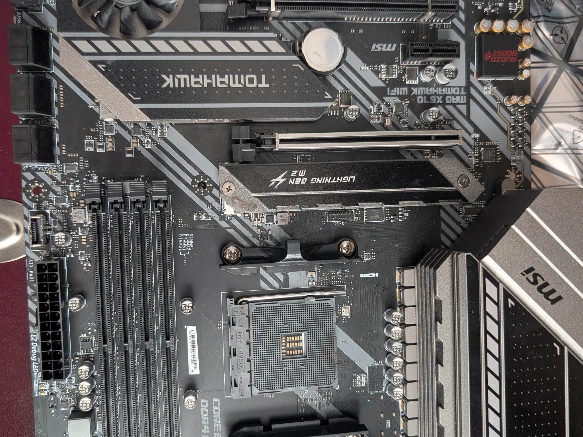 MSI MAG X570 TOMAHAWK WIFI Motherboard AMD AM4, DDR4 USB 3.2 Gen 2, AC Wi-Fi 6