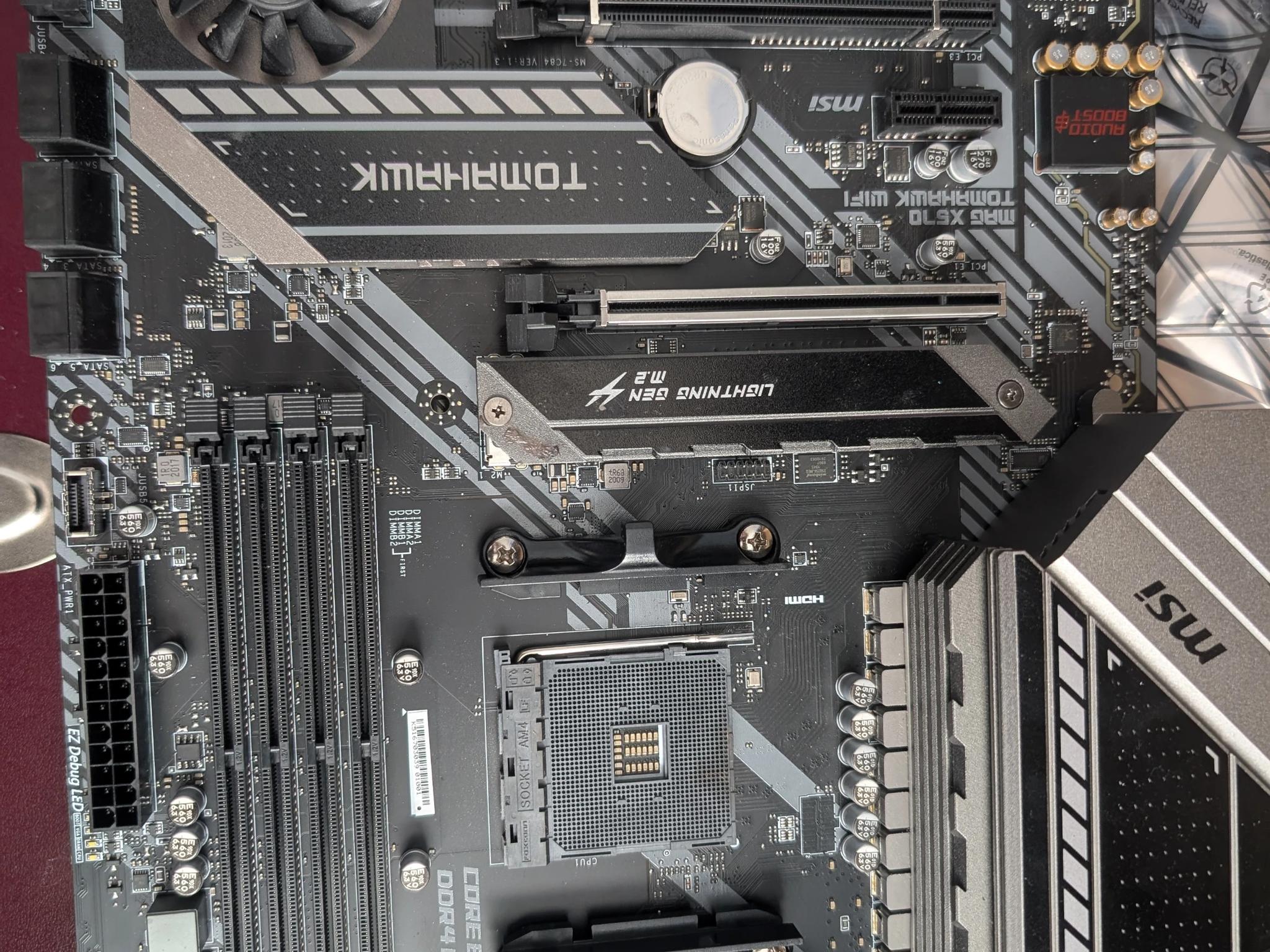 MSI MAG X570 TOMAHAWK WIFI Motherboard AMD AM4, DDR4 USB 3.2 Gen 2, AC Wi-Fi 6