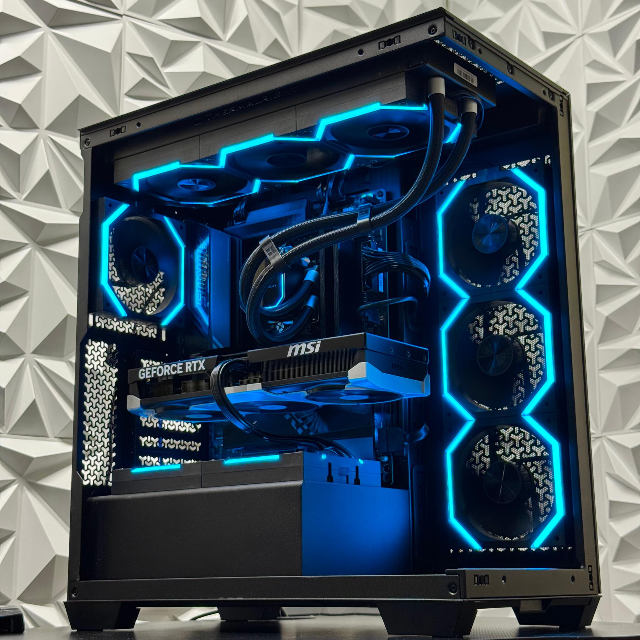 Ryzen 7 9850X3D / RTX 5070 Ti / 32GB 6400MTs DDR5 / 2TB Nvme ssd / 850w psu / X870E Motherboard