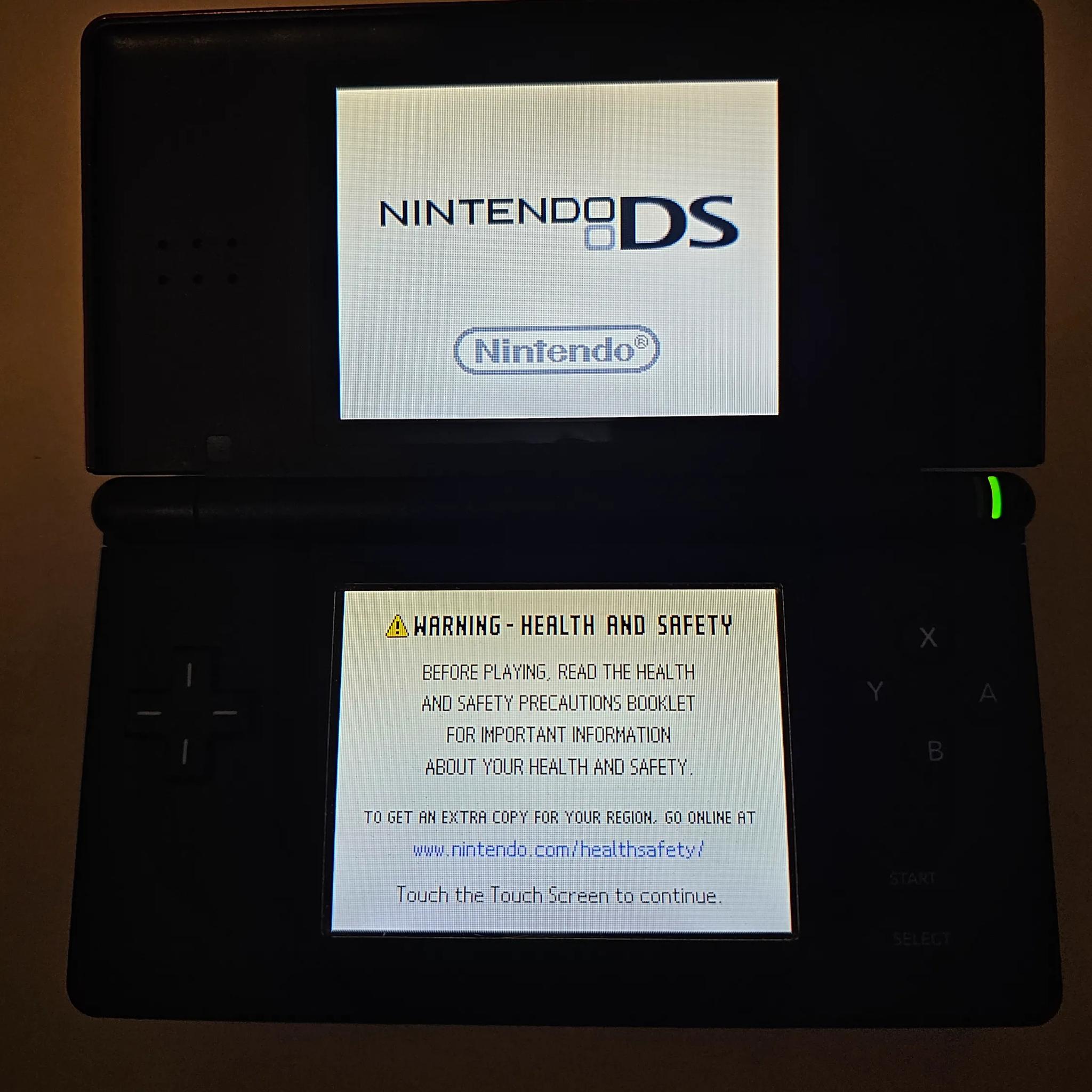 Nintendo DS Lite Red Black