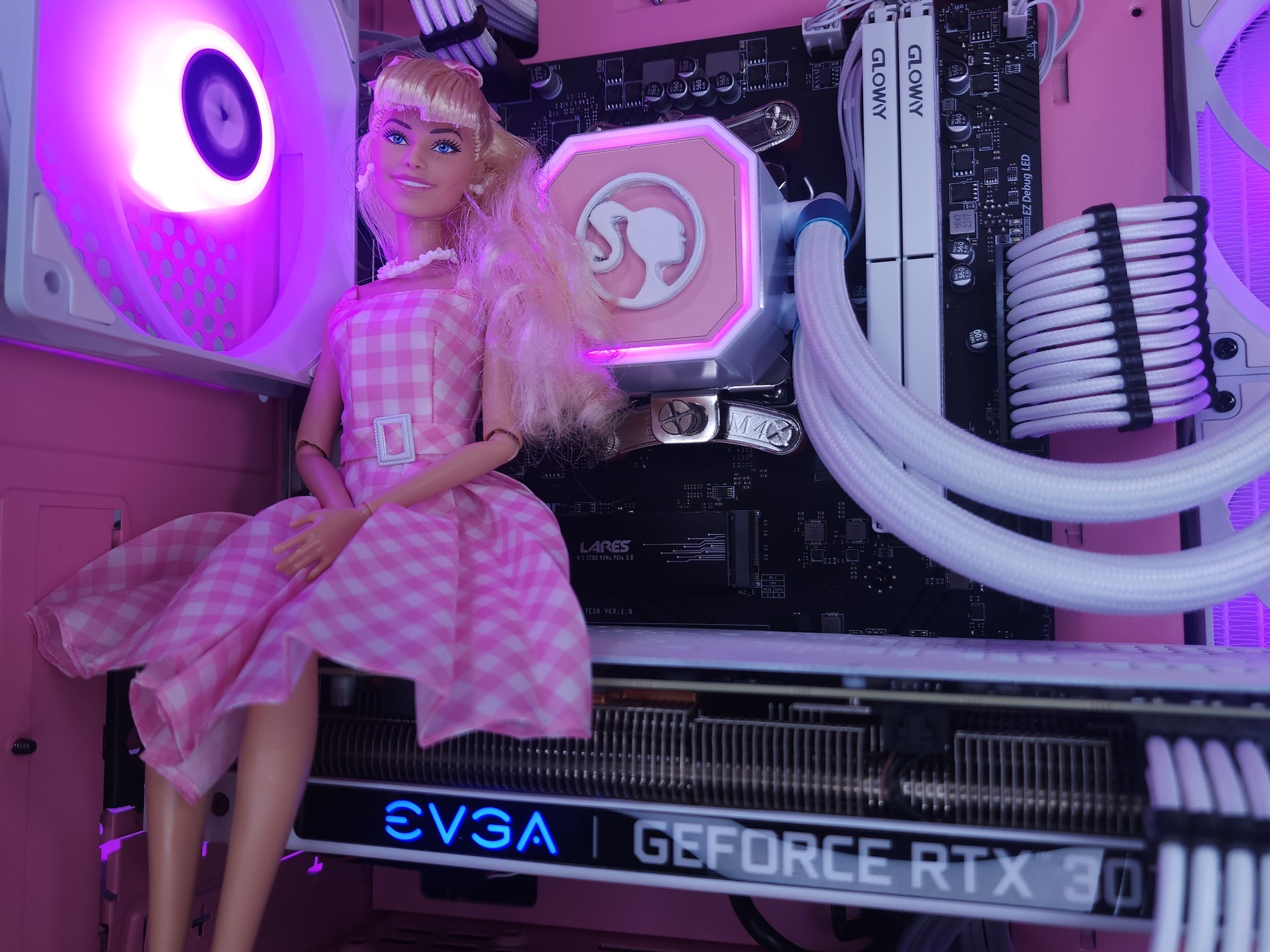 💗💗RTX 3070 // Ryzen 5 7600X // 16GB 5200MHz // 1TB NVMe Gen 3