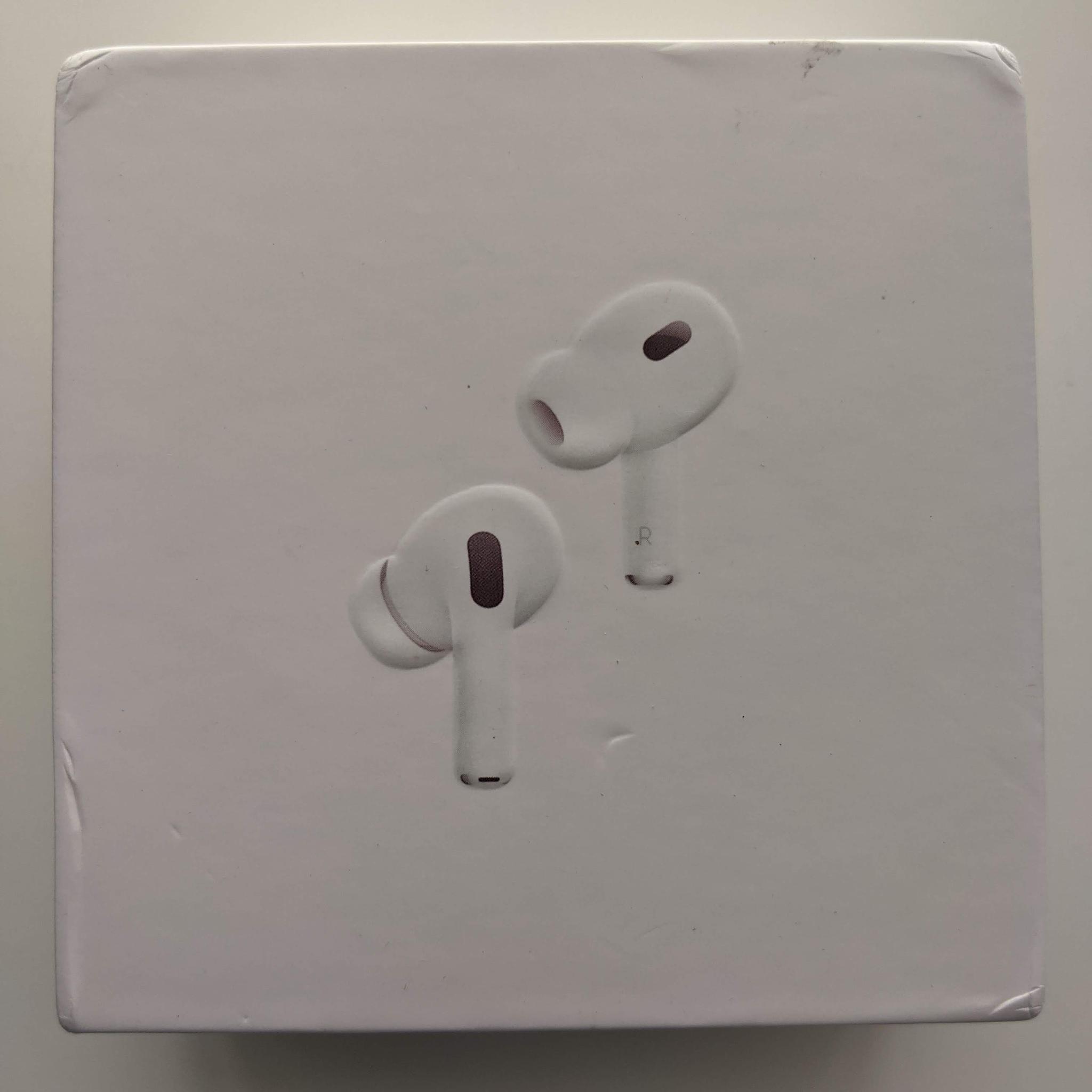 BNIB GENUINE Apple Airpods Pro 2nd Gen with MagSafe Charging Case SEALED!