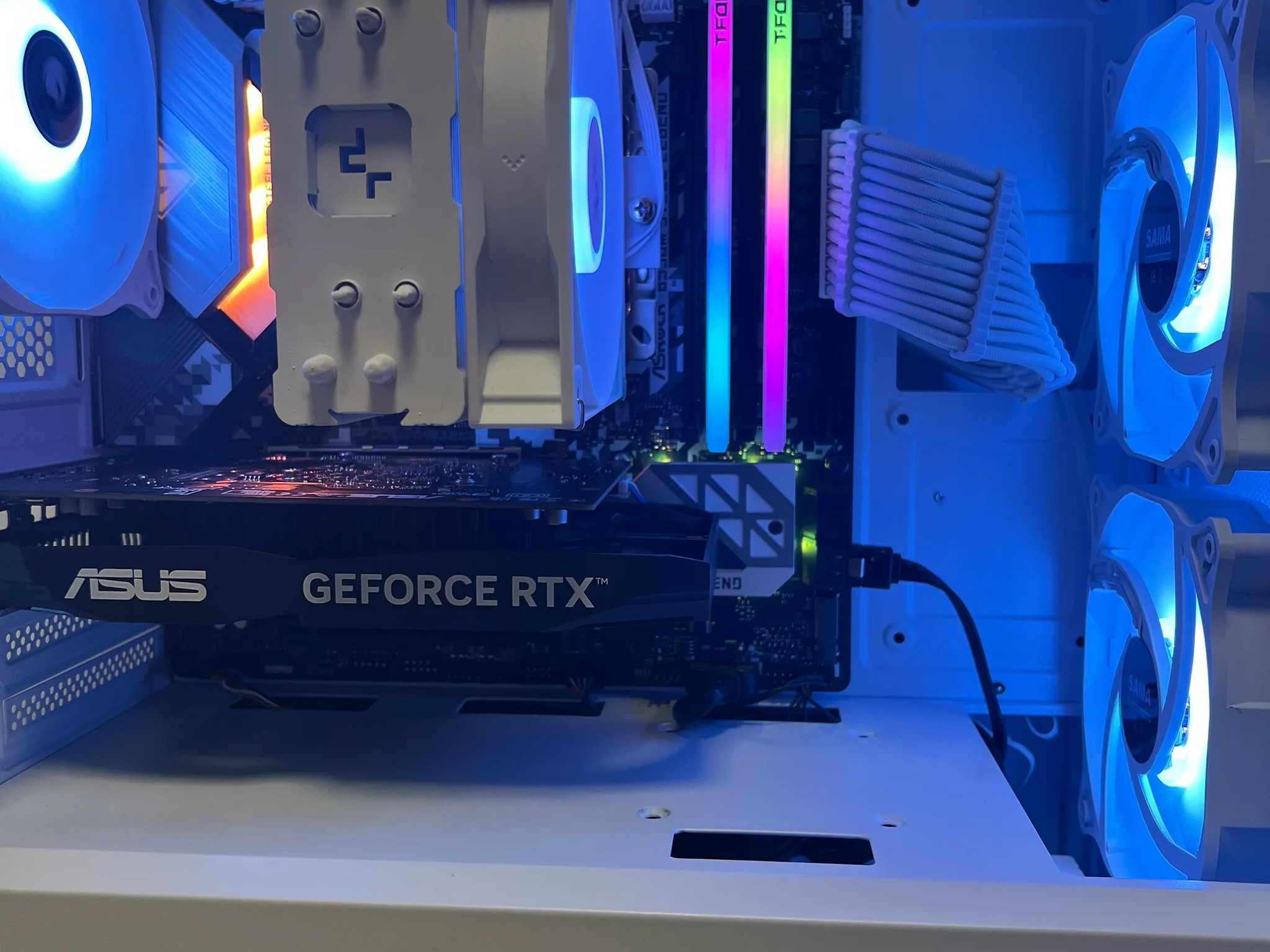 🔵Baby Blue🔵 | RTX 3050 Mid-Range White/Theme PC | Ryzen 5 3400G | 16GB RAM | 1TB SSD | Windows 11
