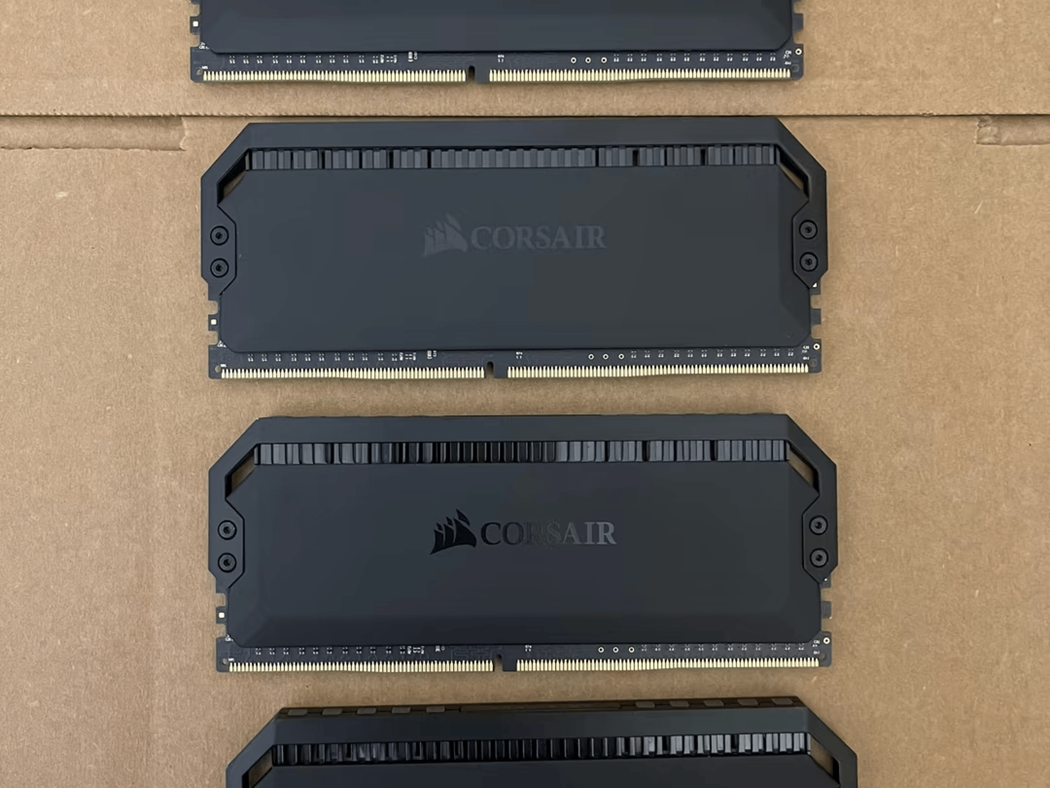 Corsair Dominator Platinum RGB 32GB (4 x 8GB) DDR4 3600MHz CL16