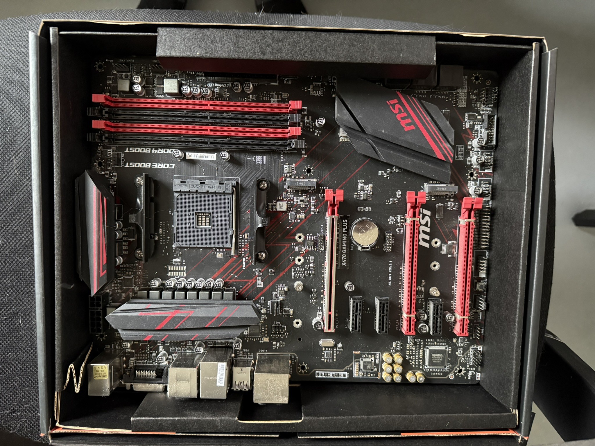 MSI Motherboard X470 GAMING PLUS