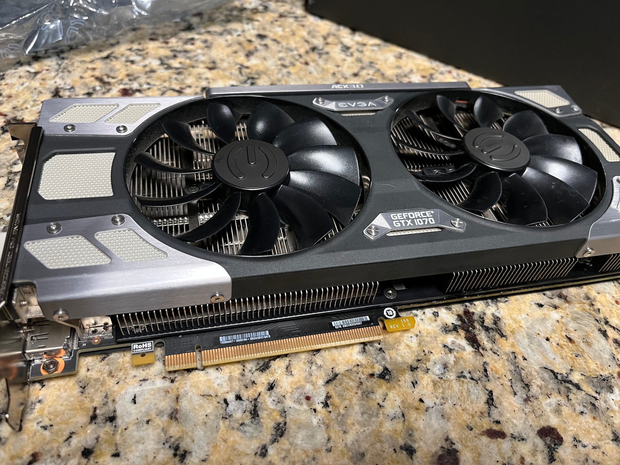 EVGA GTX 1070 8 GB FTW ACX 3.0