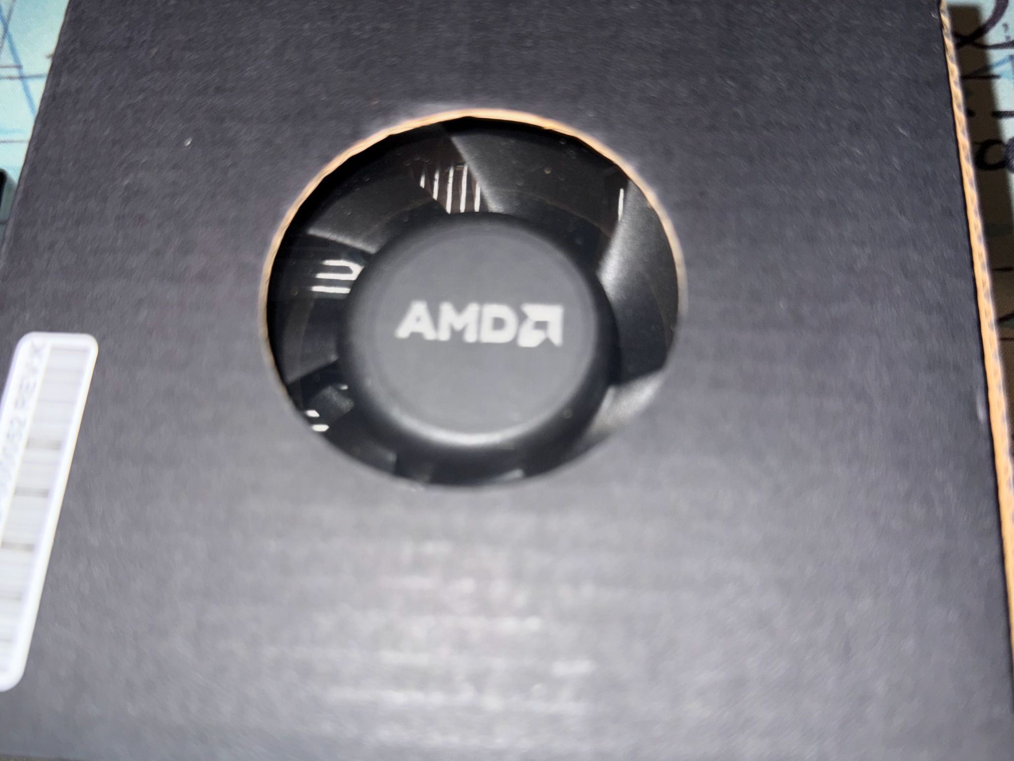 AMD ryzen 5 7600 6 core 12 thread cpu
