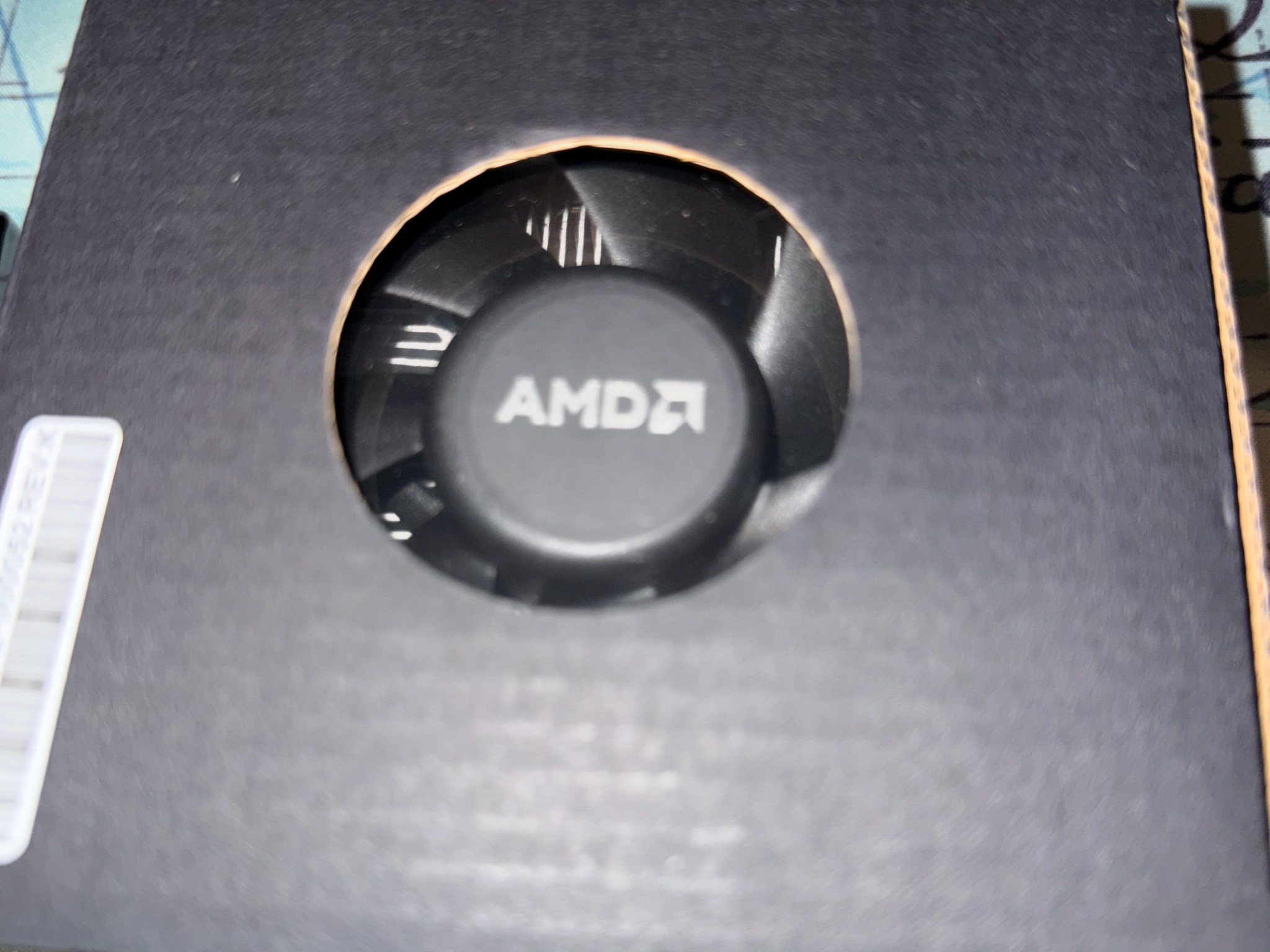 AMD ryzen 5 7600 6 core 12 thread cpu