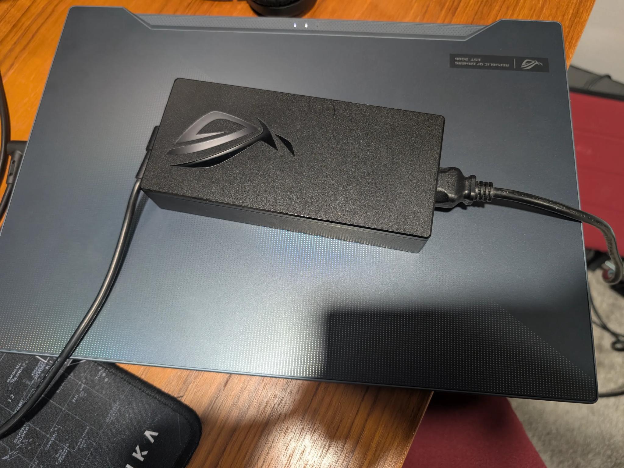 Asus ROG Zephyrus M15 GU502L gaming laptop