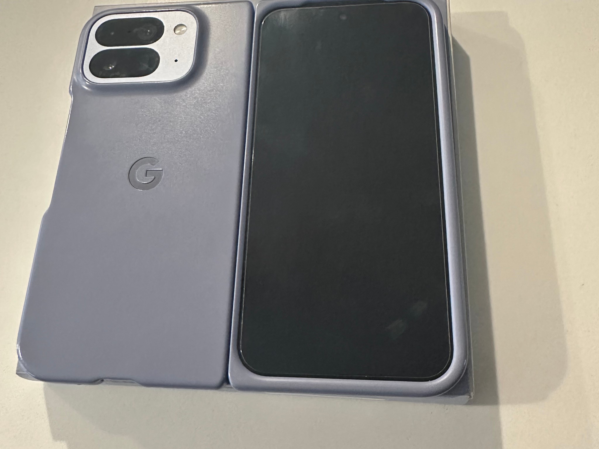 Unlocked Google Pixel 10 Pro Fold 256gb moonstone