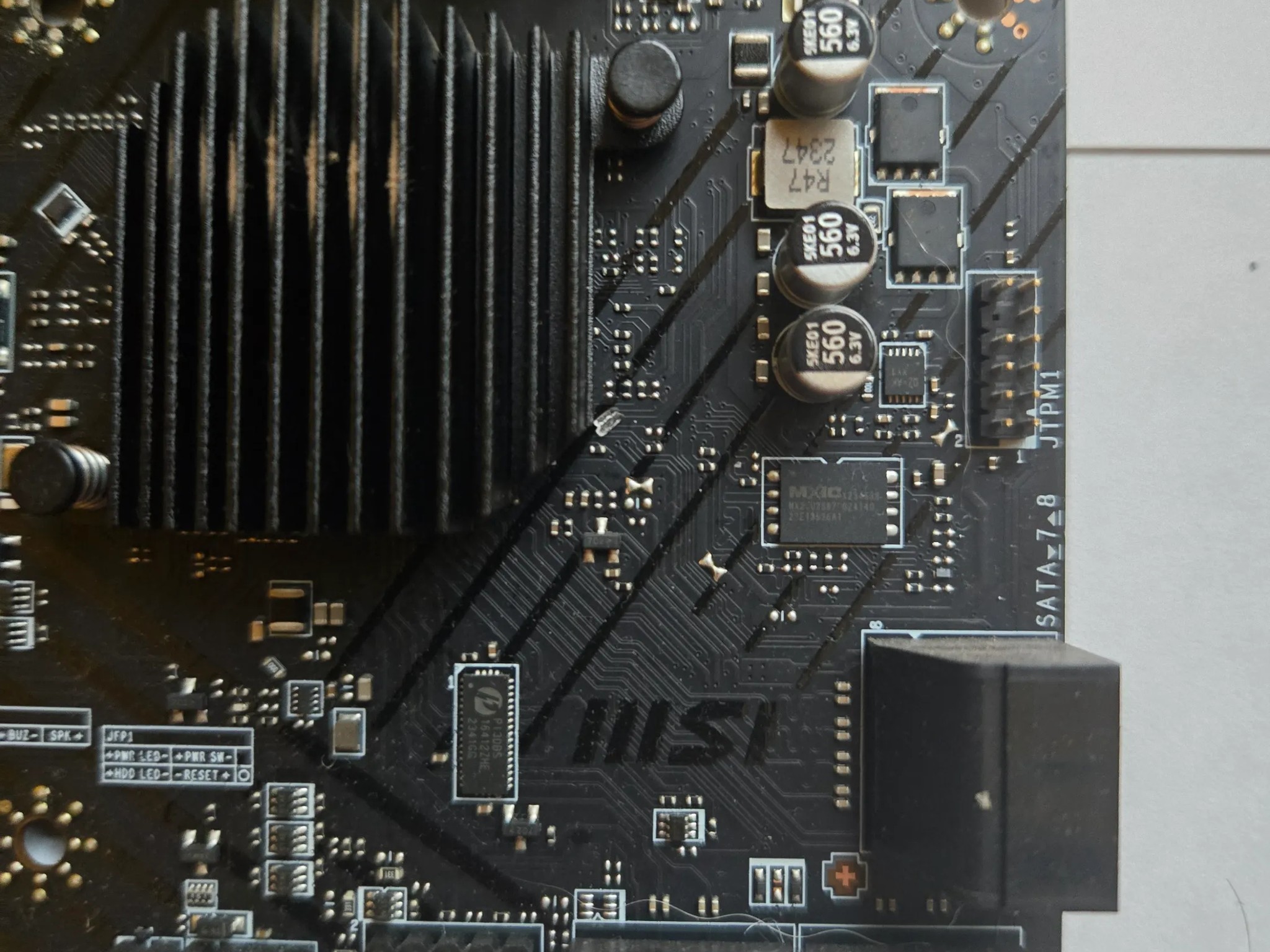 Msi B760M-P DDR4 motherboard with Intel i5 12400f