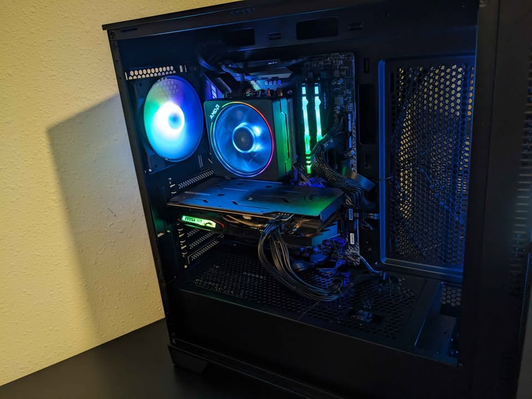 MSI Gaming PC - Ryzen 5500, GTX 1660Ti