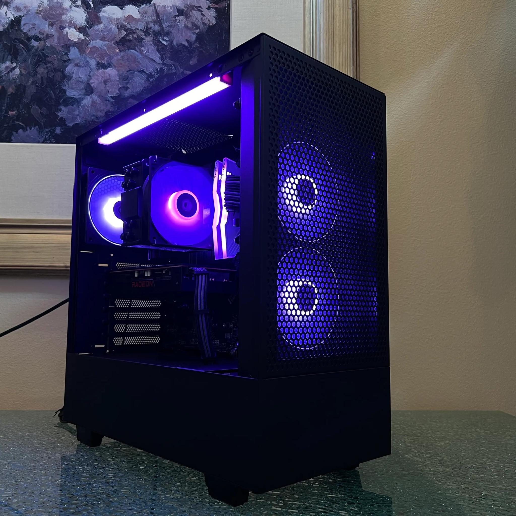 Intel i5 12400 / RX 6600 XT / 32GB RAM / 2TB HDD / Very Solid Gaming PC