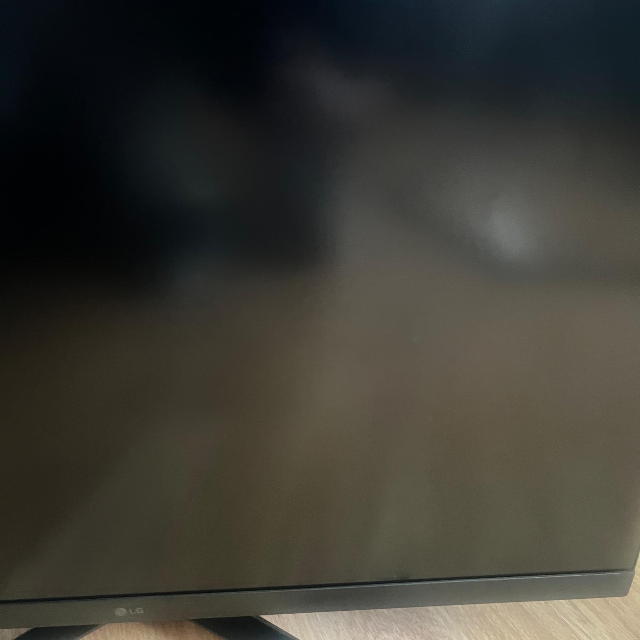 LG UltraGear GN550-B 32-Inch Gaming Monitor - 165Hz Refresh, 1ms Response, 1080p Resolution”