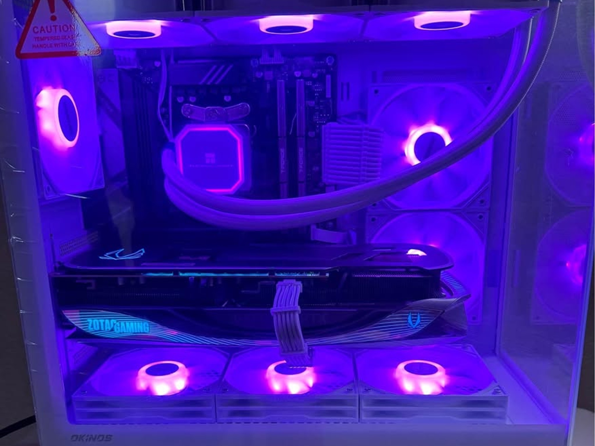 Gaming PC white/silver rtx 4070 ti