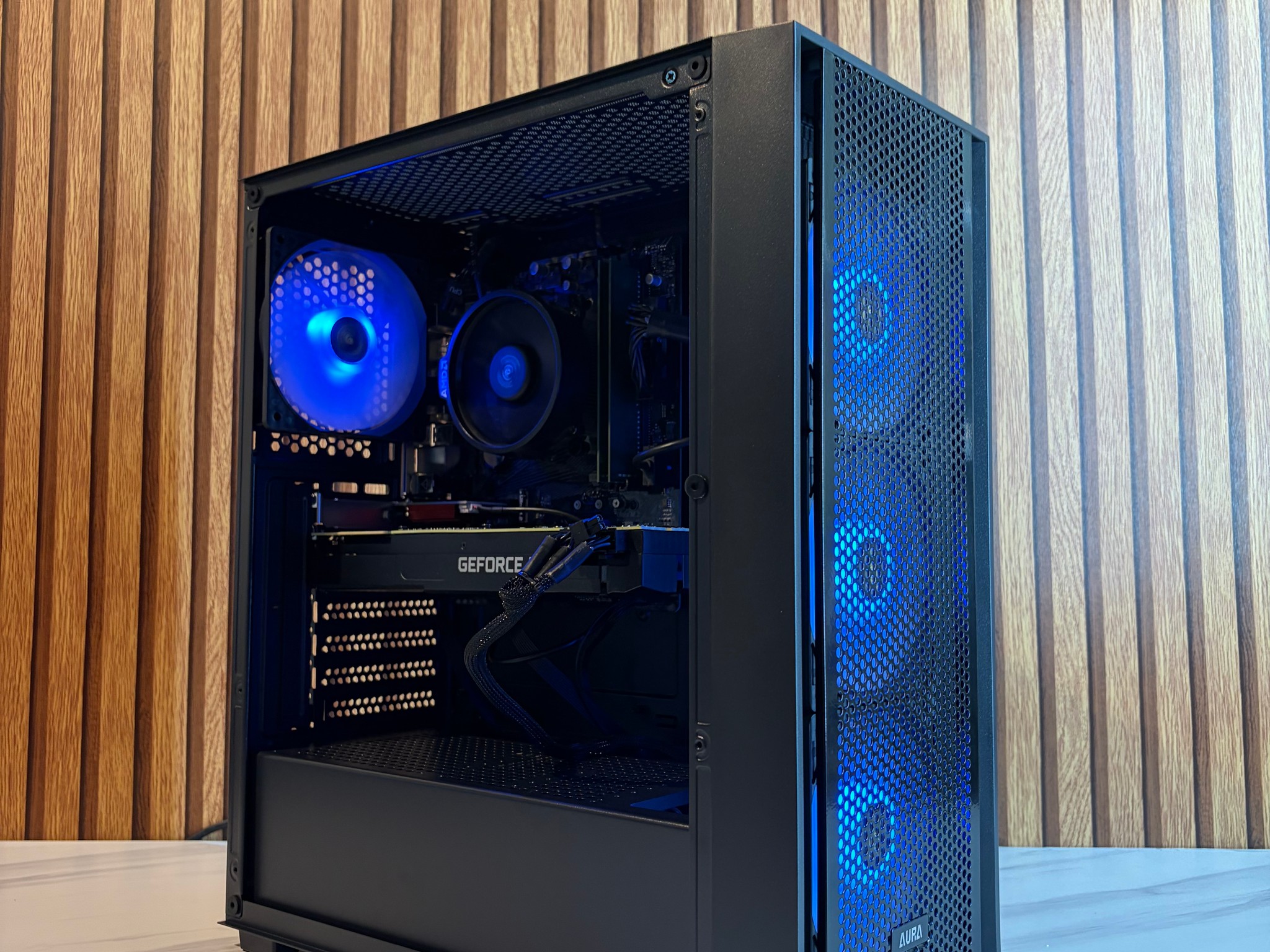 RTX 2070  | Ryzen 5 5500 | 16 GB ddr4 ram | 500GB SSD | 450W
