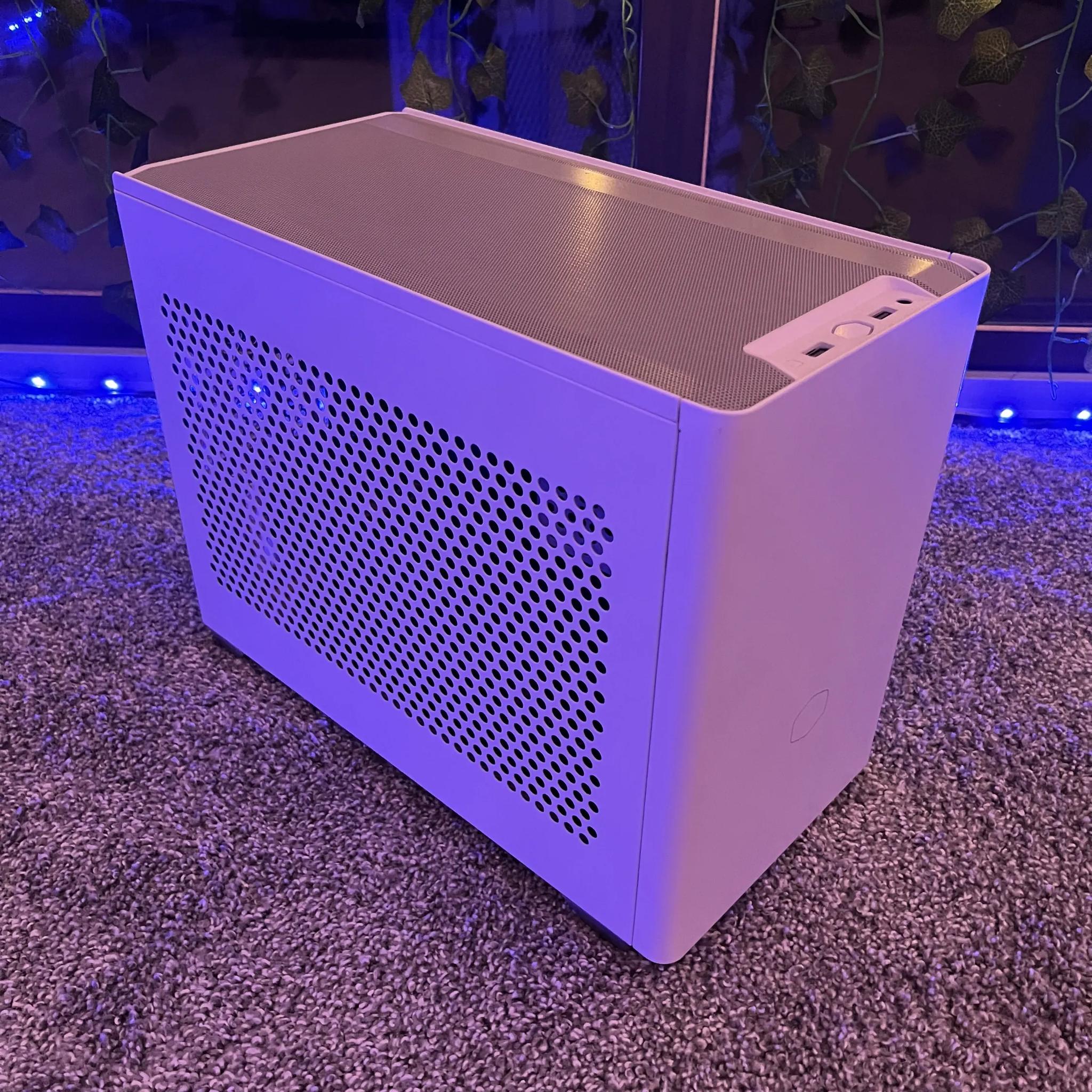 GTX 1660S | Intel i5 10400 | 16GB DDR4 | 1TB SSD | Windows 11 | WIFI + BT | SFF Gaming PC