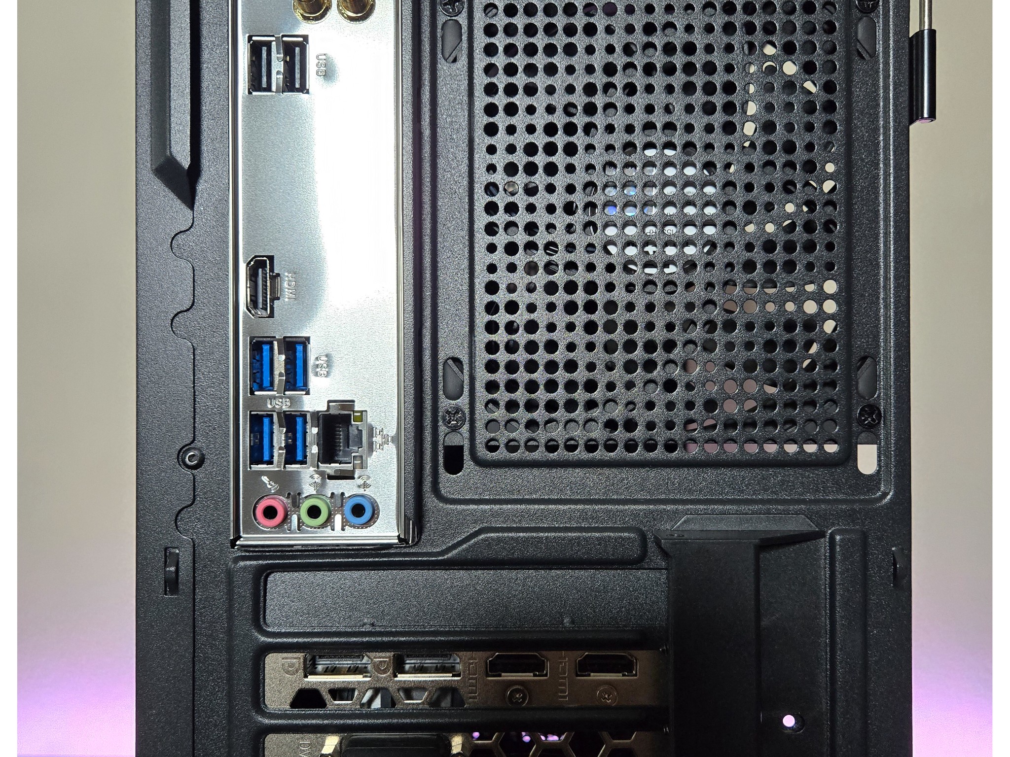 GTX 1060 6GB | Ryzen 5 1600 | Wi-Fi | 1080p Gaming PC