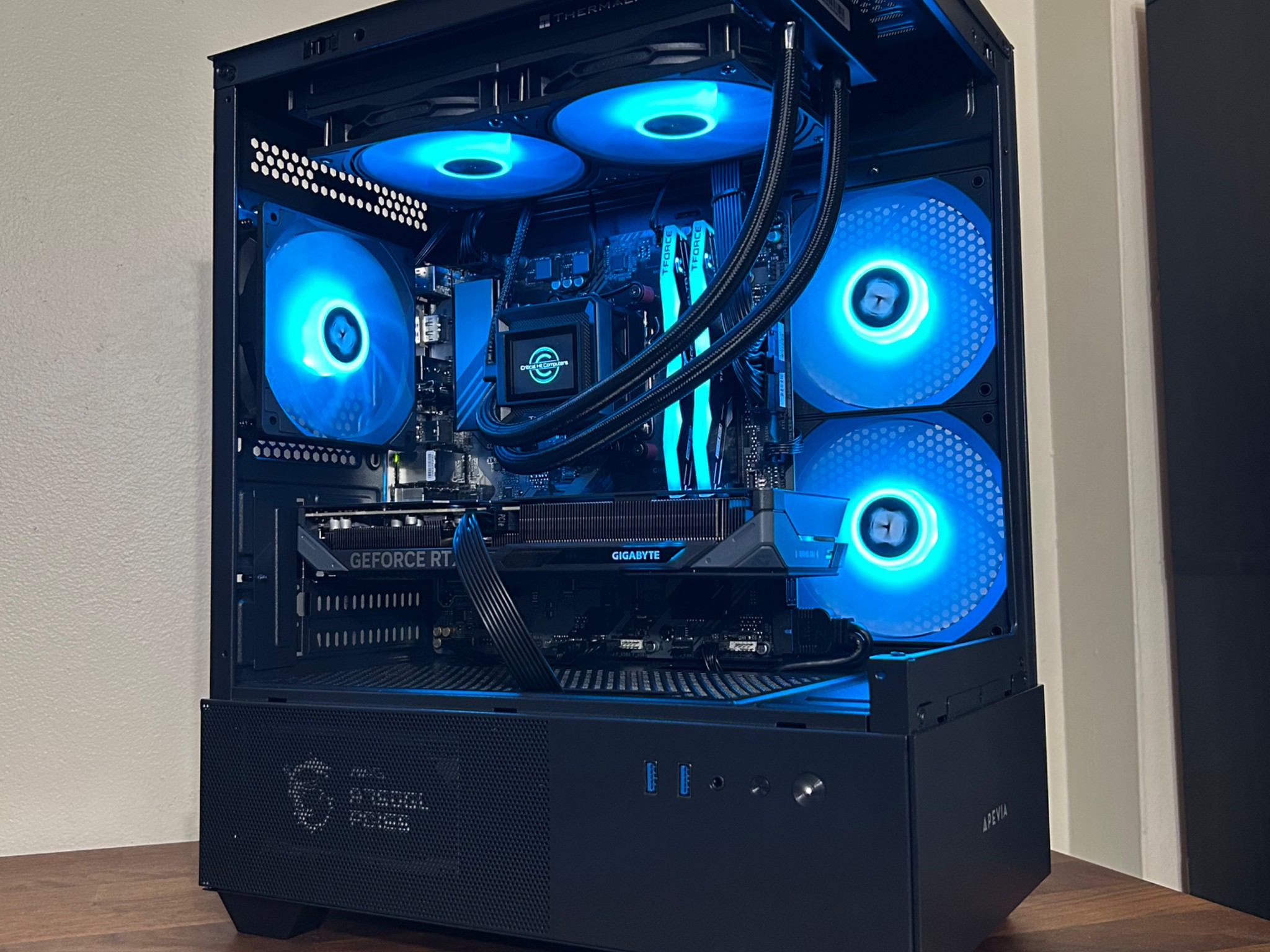 RTX 5060ti 16GB | Ryzen 5 7600 | 32GB DDR5 6000MT/s | 1TB NVMe | The Apollo RTX