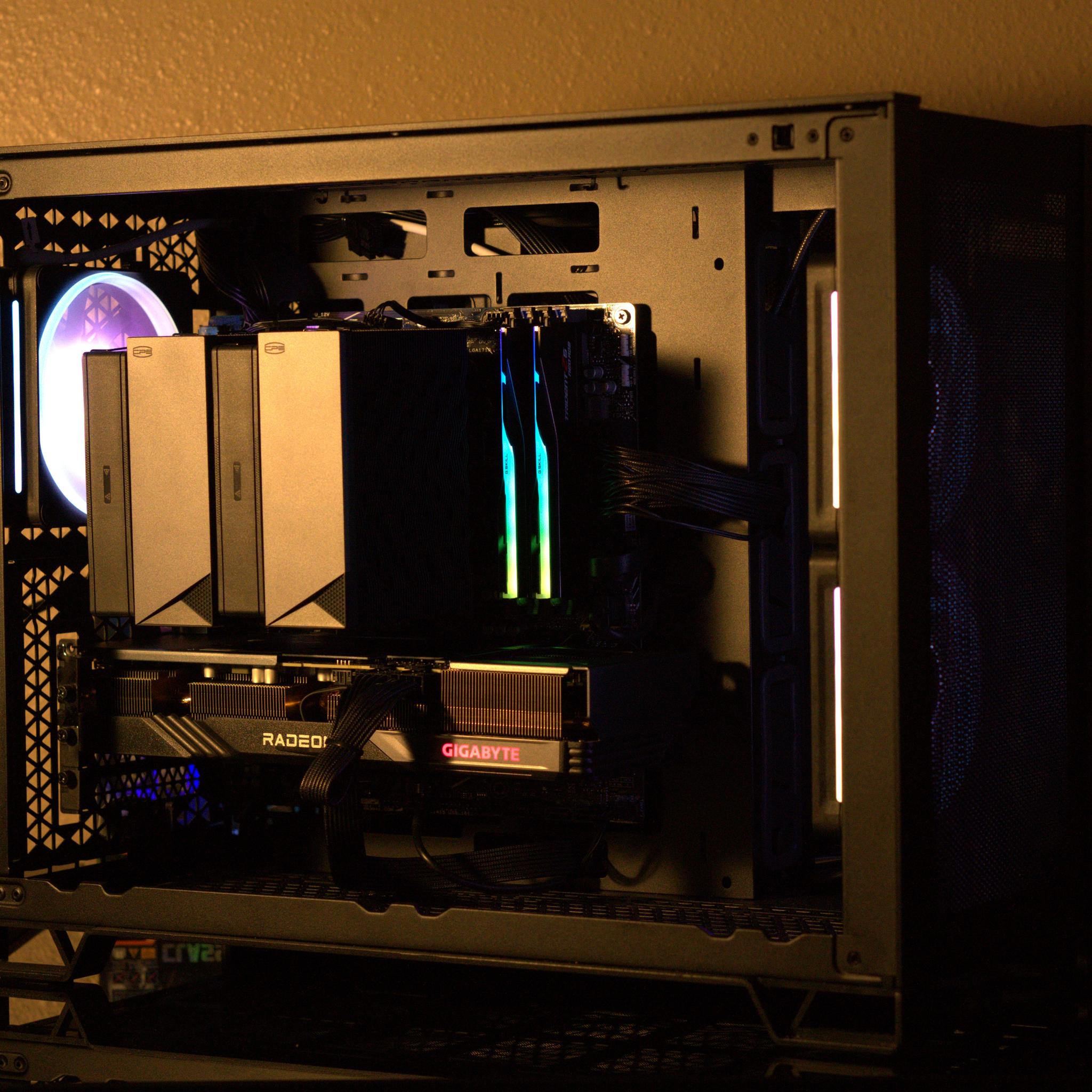 1440P Corsair Gaming RIG | 32GB DDR5 | RX 7600XT 16GB | Ryzen 5 7600 |