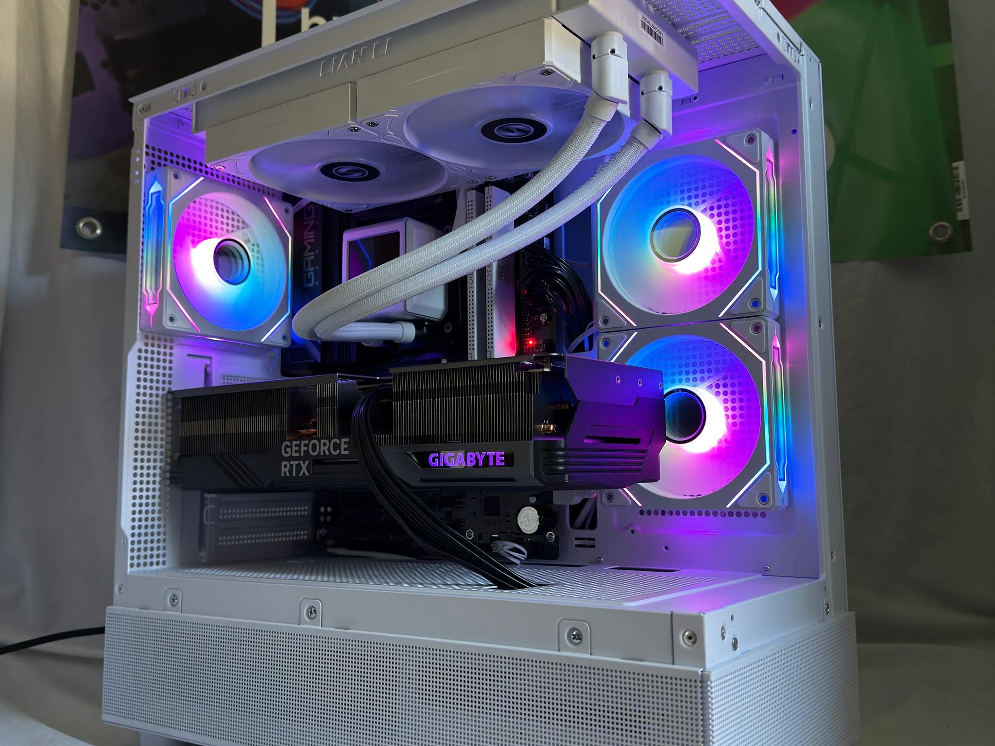 RTX 4080 Super Ryzen 7800X3D Gaming Flagship