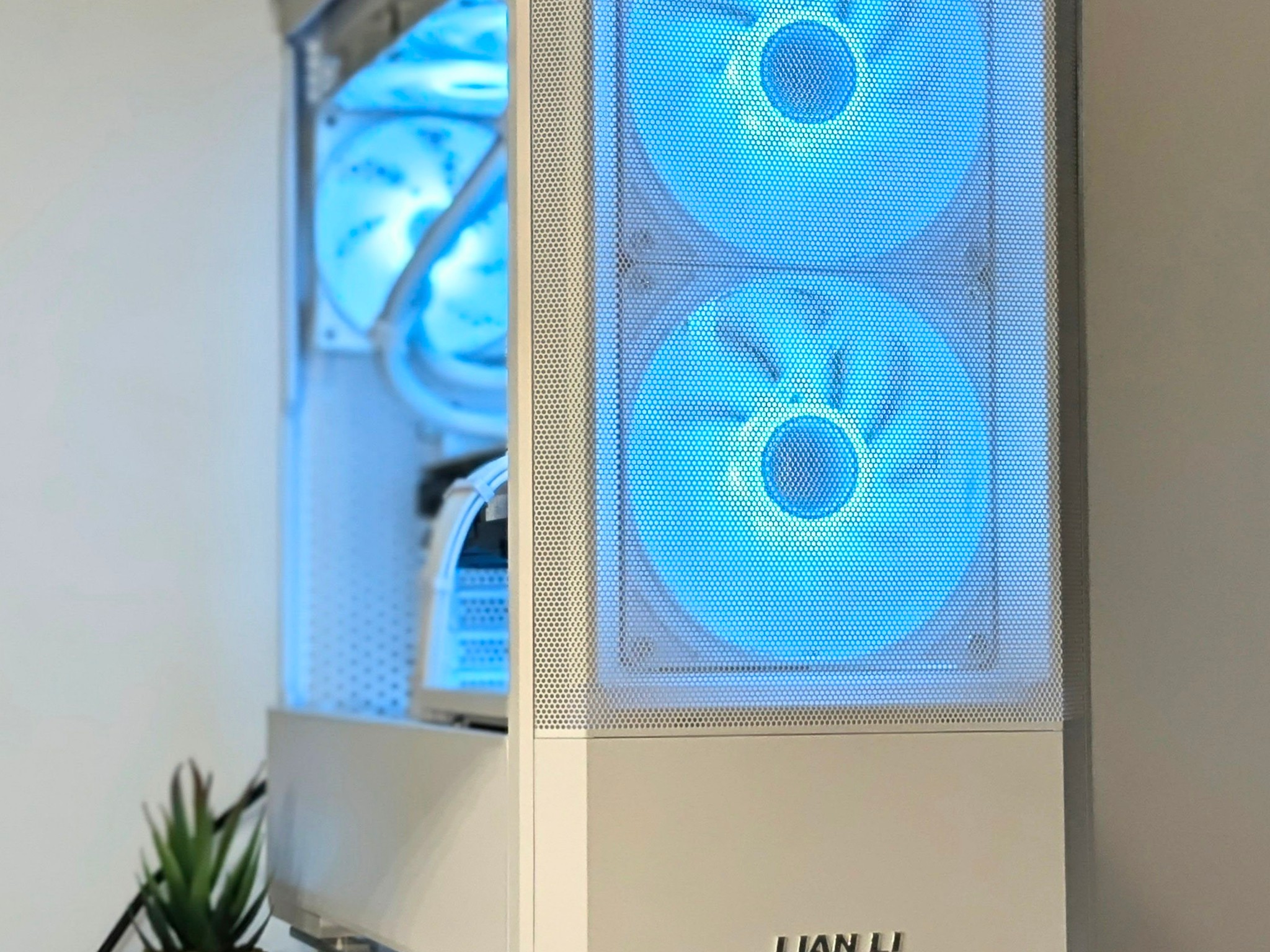 Demon Slayer/Tanjiro🔥👺⚪️RTX 3070⚪️32GB RAM⚪Intel I7(K)@5.0GHz⚪️1TB NVMe⚪️Windows 11 Prof.
