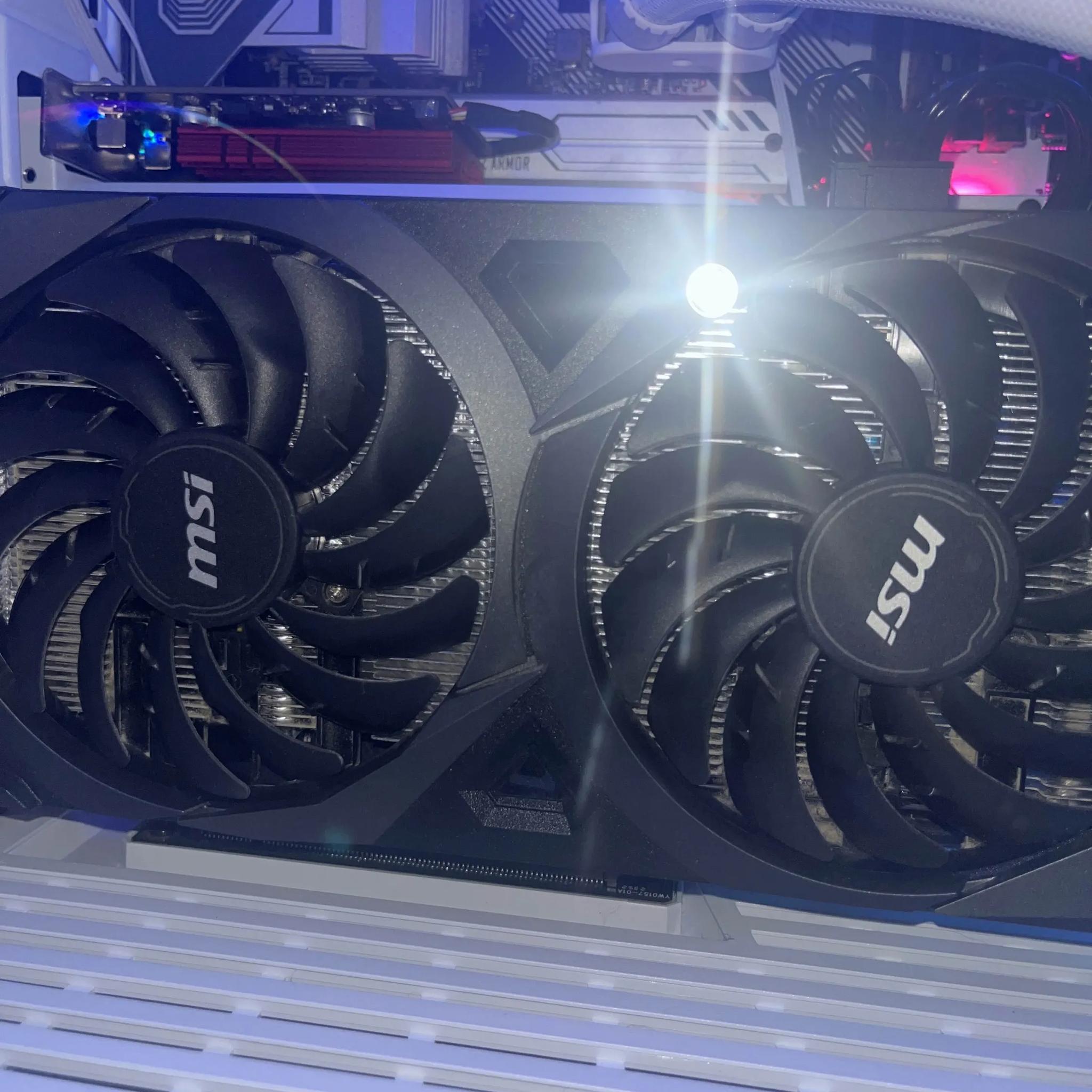 RTX 3060 Ti VENTUS 2X 8G OCV1 LHR Like new !!