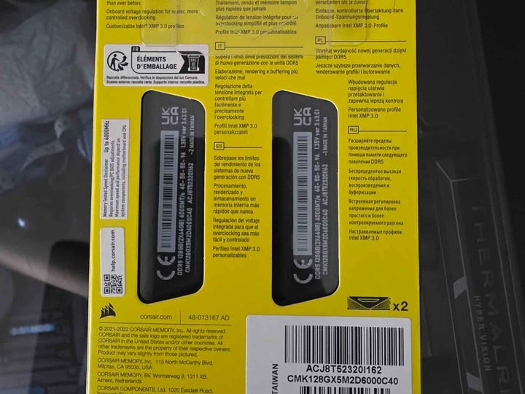 CORSAIR - VENGEANCE 128GB (2x64GB) DDR5 DRAM 6000MT/s CL40 Memory Kit Black | 2 Yr. Warranty