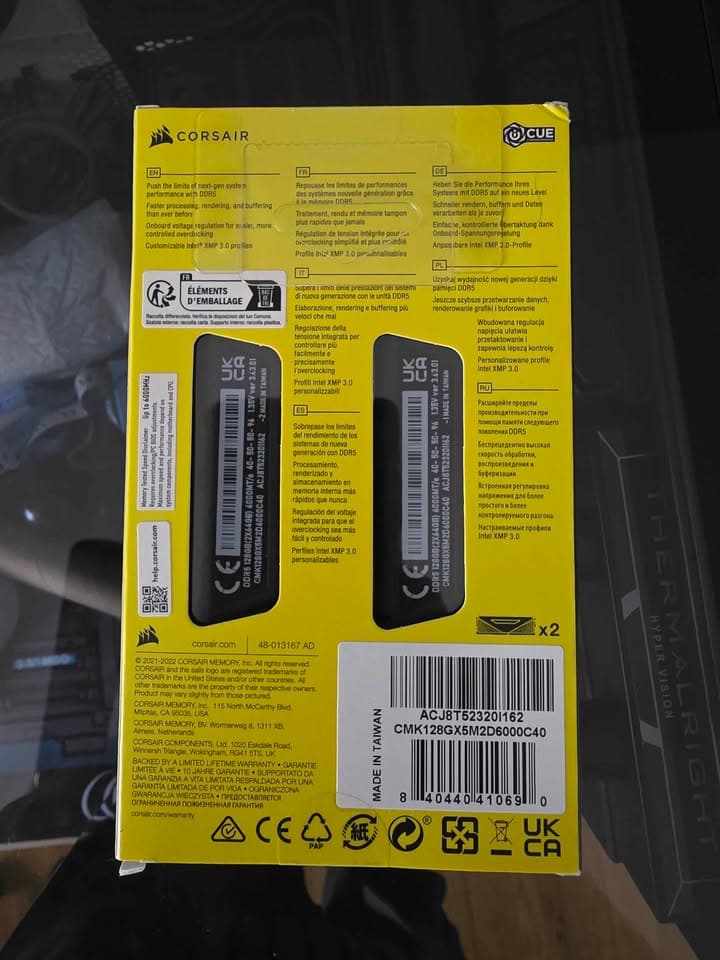 CORSAIR - VENGEANCE 128GB (2x64GB) DDR5 DRAM 6000MT/s CL40 Memory Kit Black | 2 Yr. Warranty