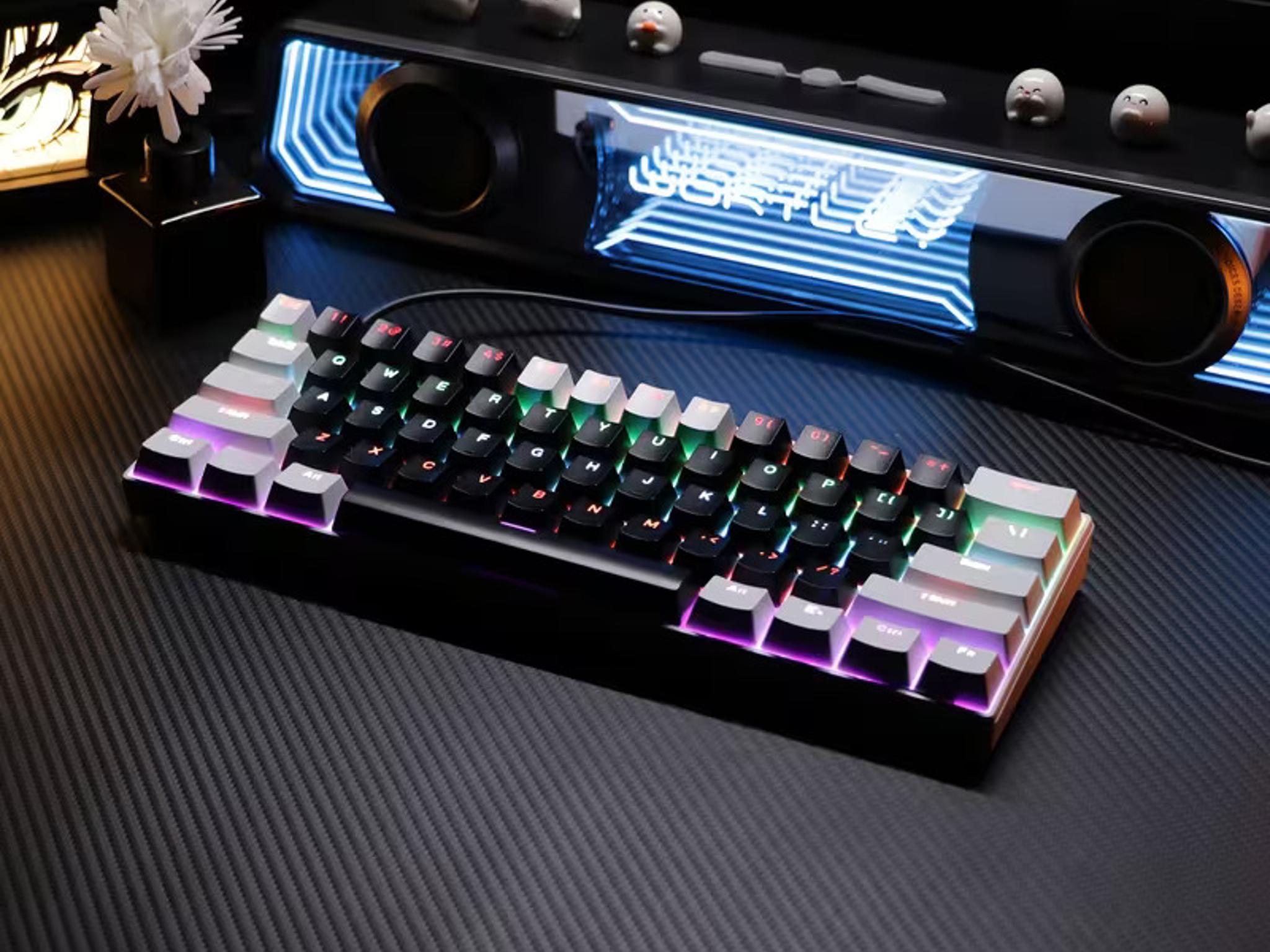 NEW Kavlorn KL61 60% Mechanical Gaming Keyboard 61 Key RGB Backlit White Black USB