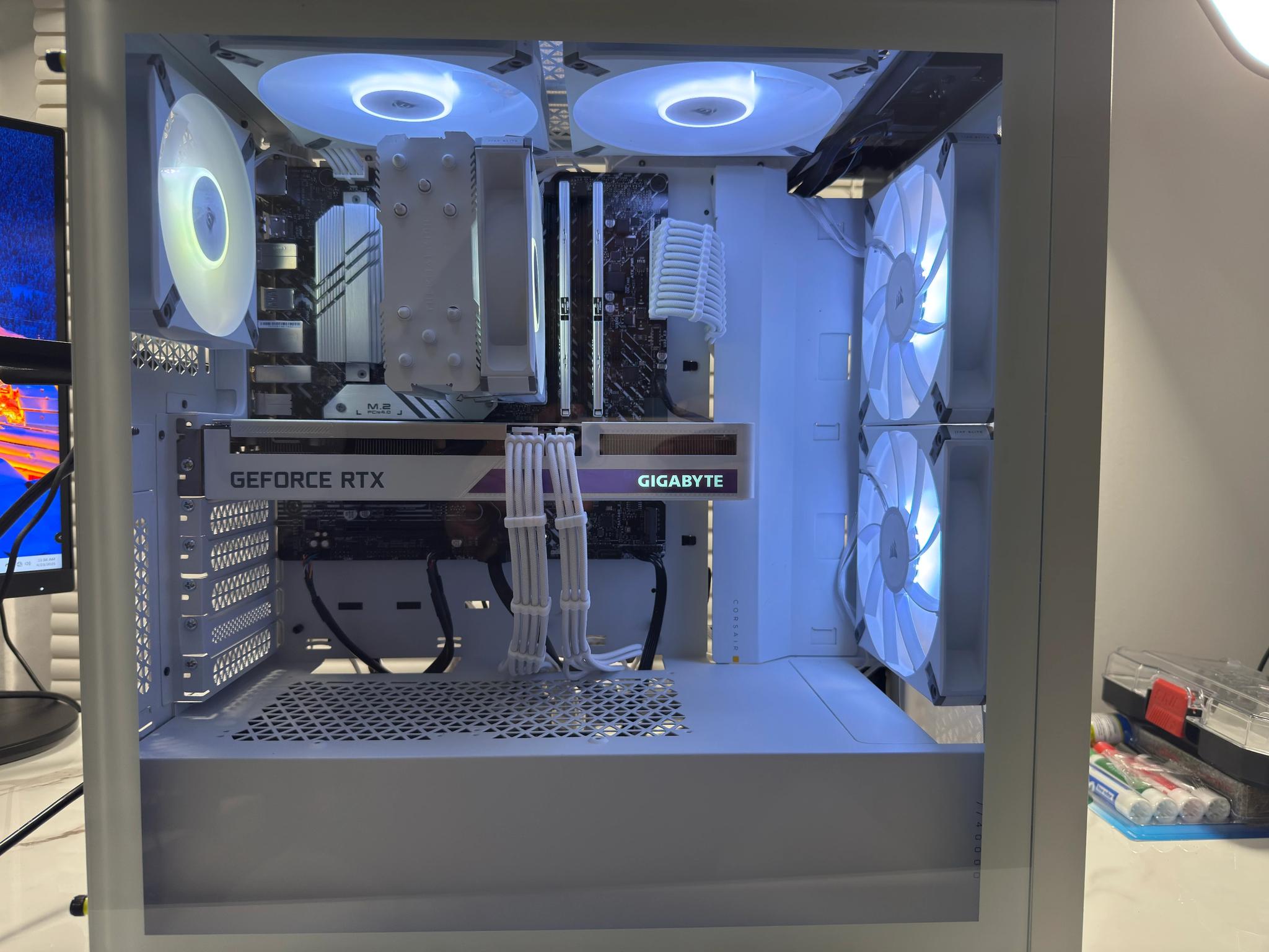 ❄️WHITE GAMING PC❄️| i5 13600KF | RTX 3060ti | 32gb Ram