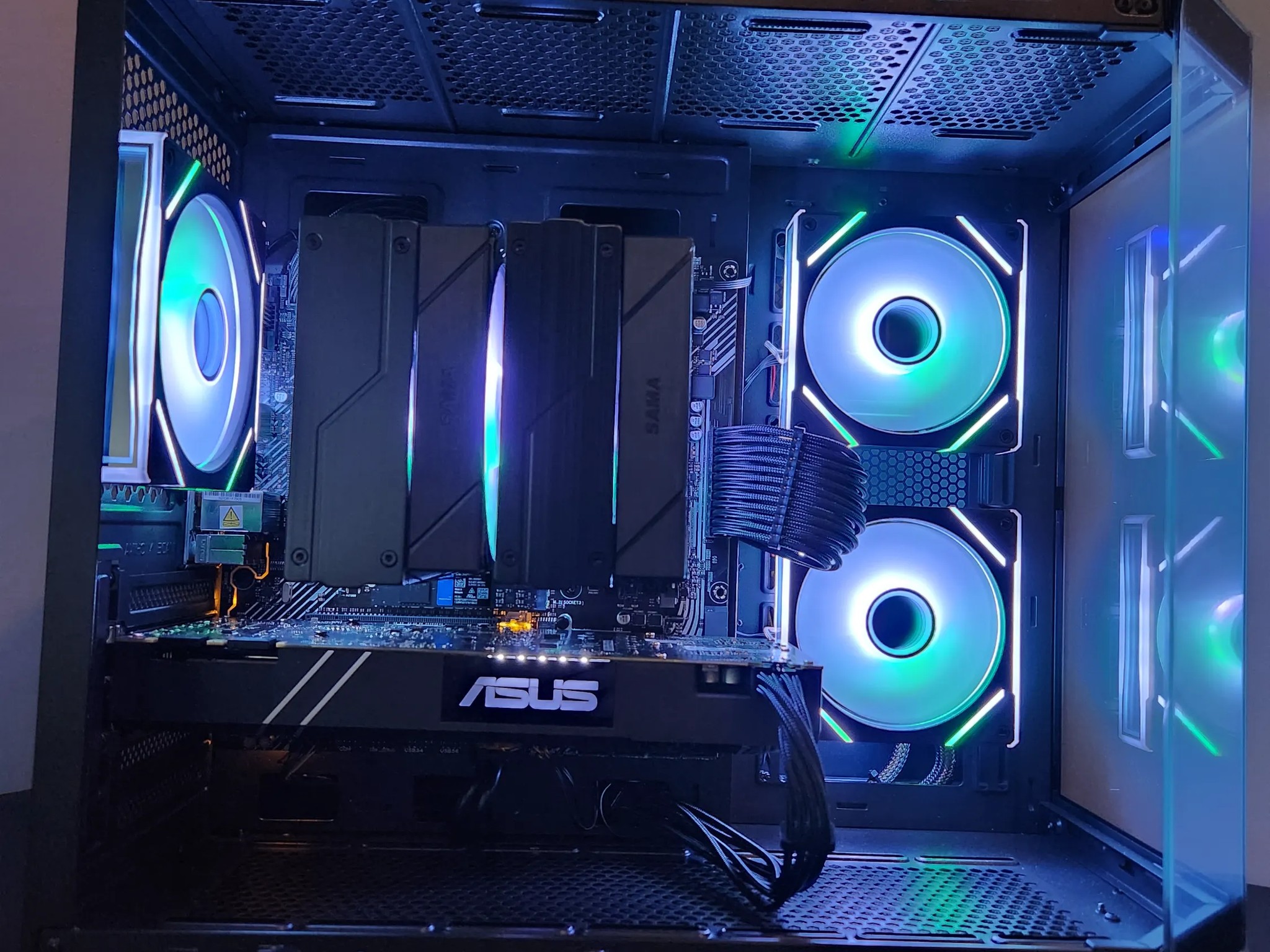 Custom PC | Ryzen 7 2700 + GTX 1070Ti | 16GB DDR4, 1TB NVMe SSD, Wi-Fi USB + Windows 11