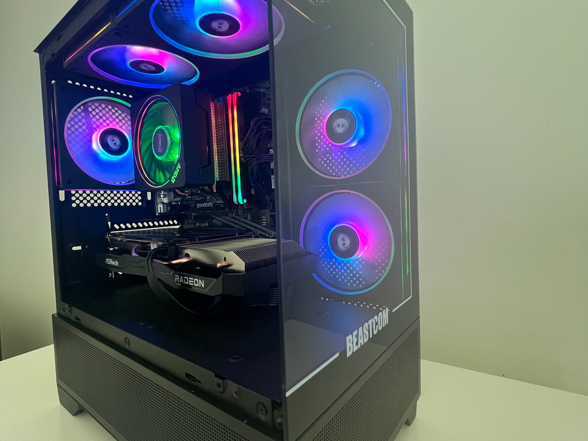 GAMING PC RYZEN 5 | RX 6600 | 1TB SSD | 16GB RAM | WINDOWS 11 | WIFI & BT