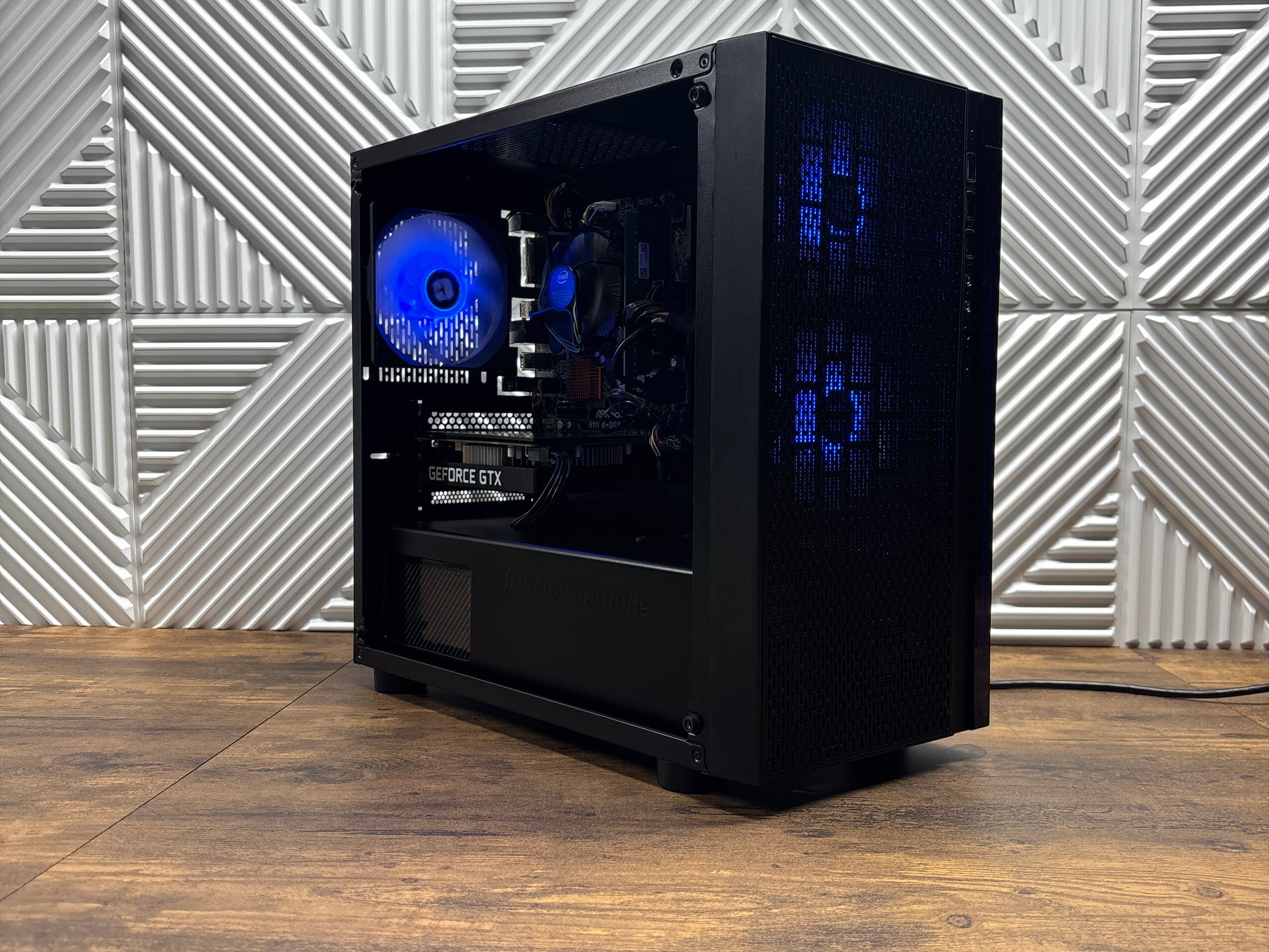 GTX 1650 SUPER Gaming PC | i5-6500 | 16GB RAM | 990GB Storage | RGB + Remote | WiFi