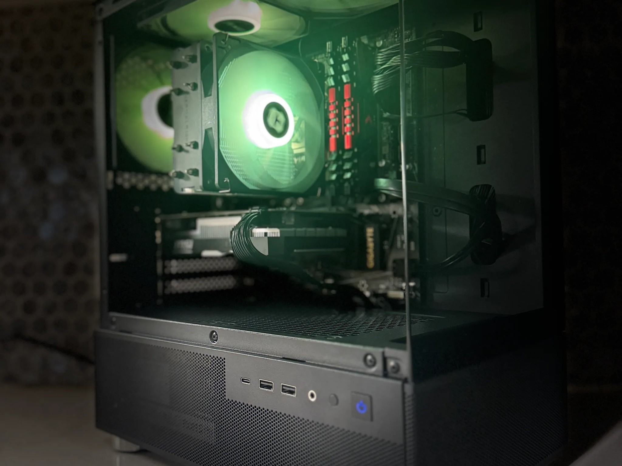Clean budget Gaming PC (intel i5 10400f, GTX 1650)