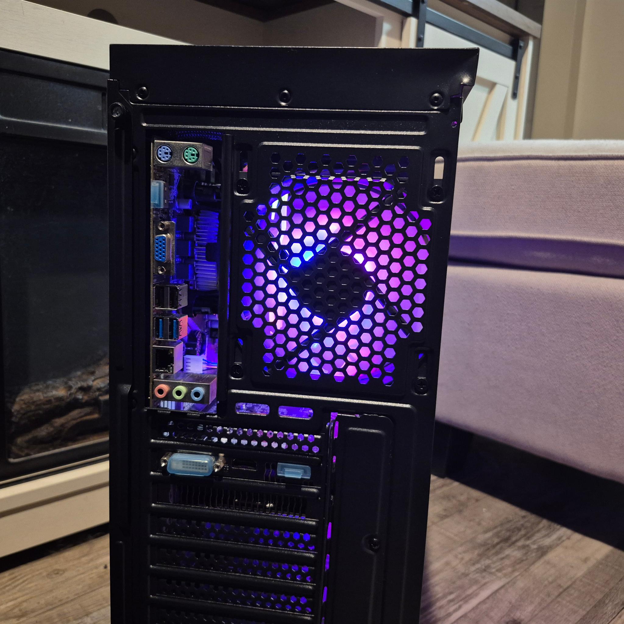 Budget Beauty! | Intel Quad Core, RX 470 4GB, 8GB DDR4, 512GB SSD, Win10