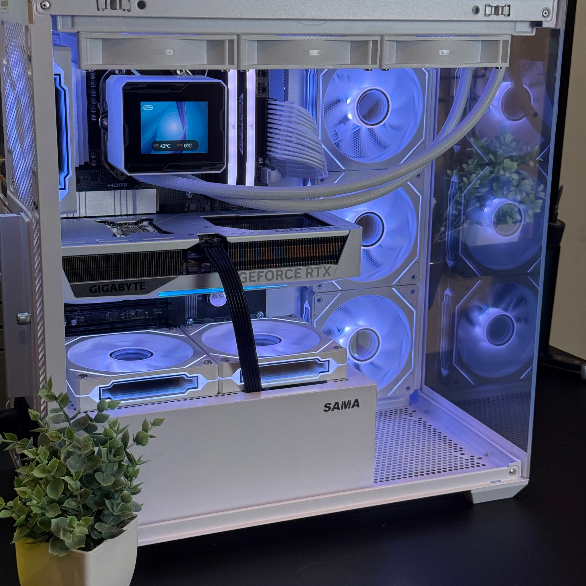 ❄️ WHITEOUT All White Gaming PC | RTX 5070 | Ryzen 7 7700 | 32GB DRR5 RAM | 1TB | Windows 11