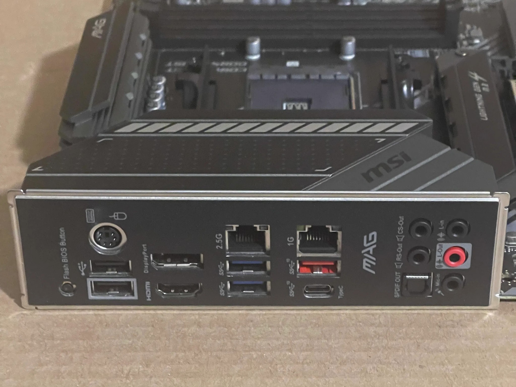 Like New, MSI B550 Tomahawk