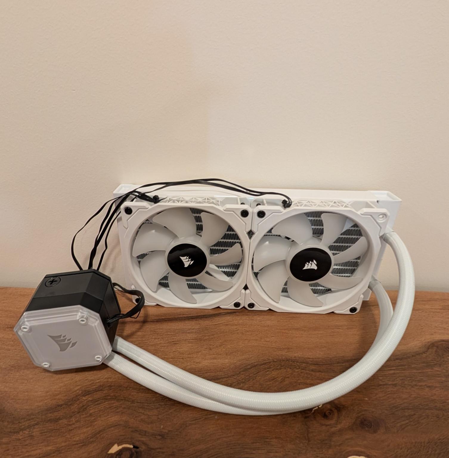CORSAIR iCUE H100i Elite CAPELLIX 240mm AIO Liquid CPU Cooler - Excellent Condition