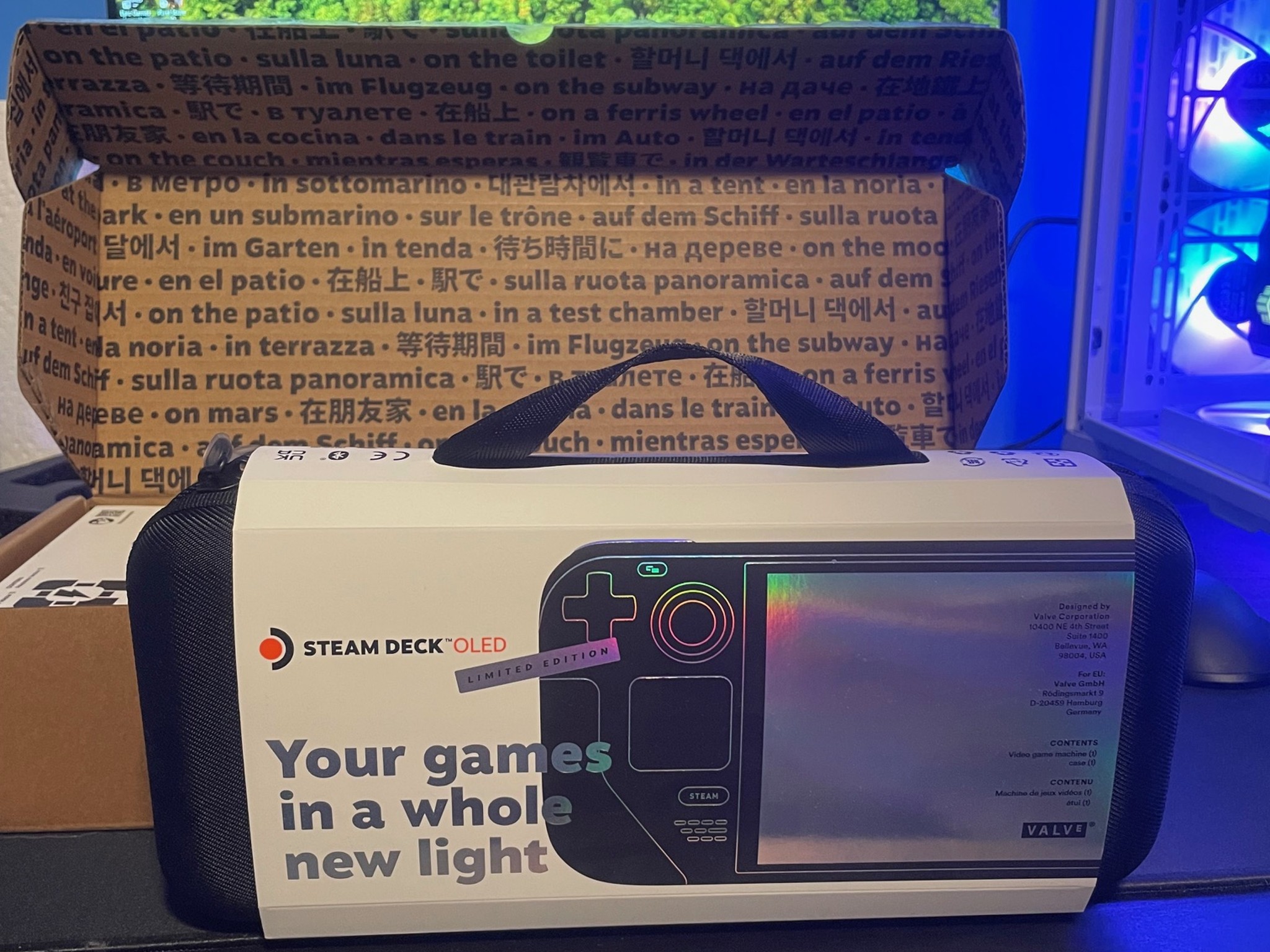 Steam Deck Limited Edition Transparent OLED 1TB