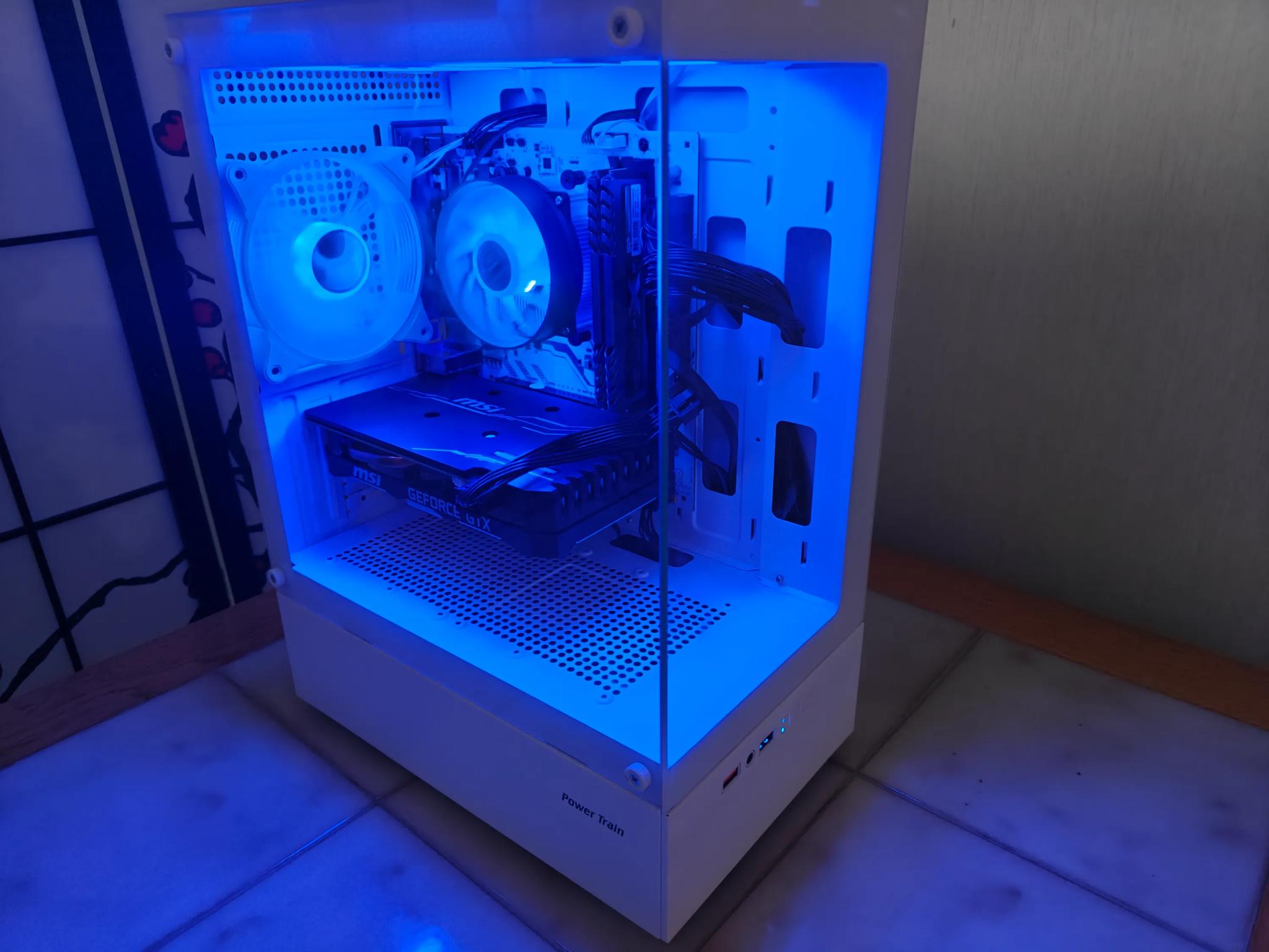 Cerulean Comet | GTX 1660 Super OC | R5 4500 | 1TB NVMe SSD | 16GB DDR4 RAM | WiFi |Windows 10