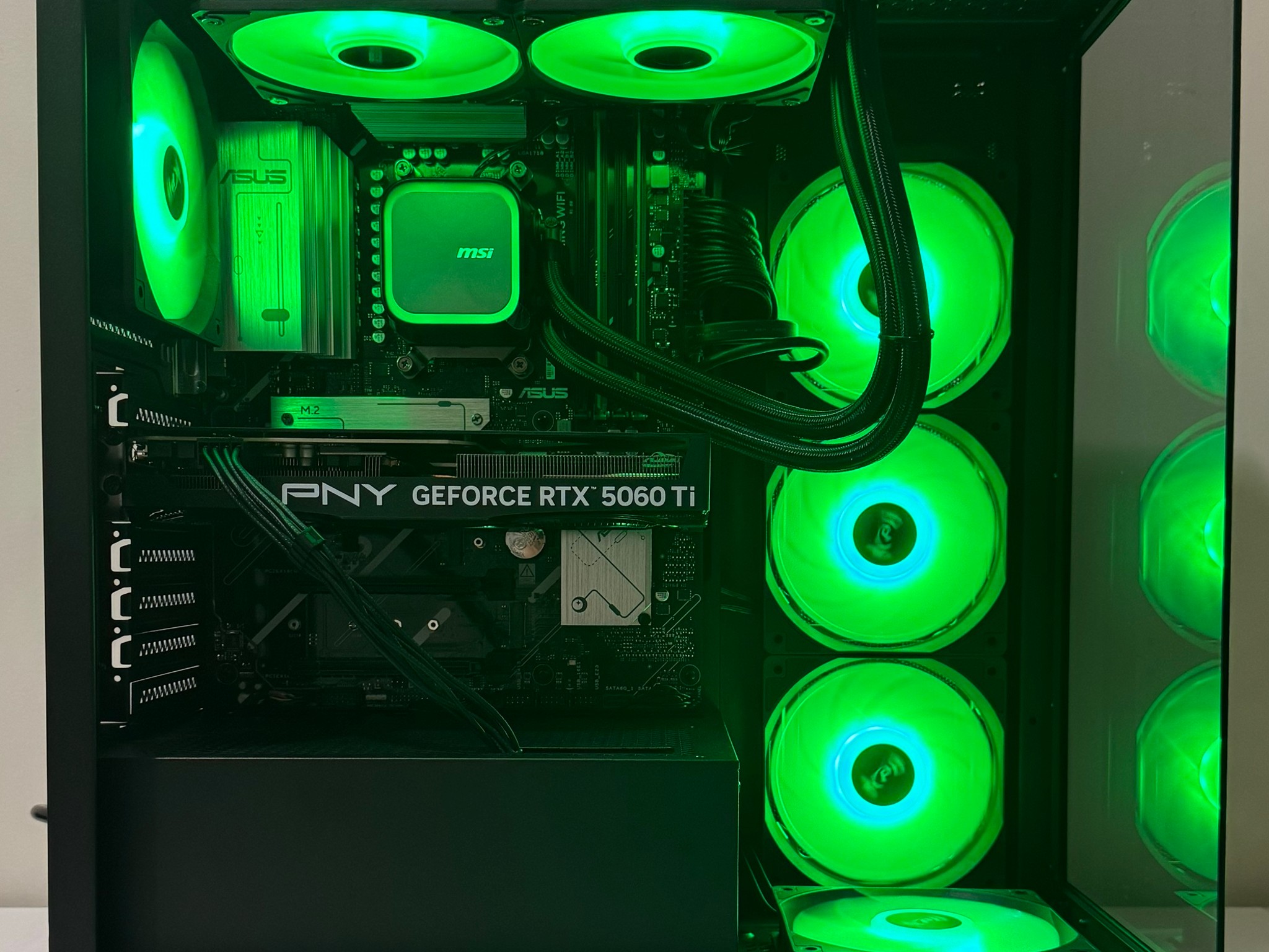 AMD X3D Ryzen 5 7500X3D 32GB DDR5 RAM GeForce RTX 5060 Ti 1TB Gen5 NVMe SSD Corsair 850W Gaming PC
