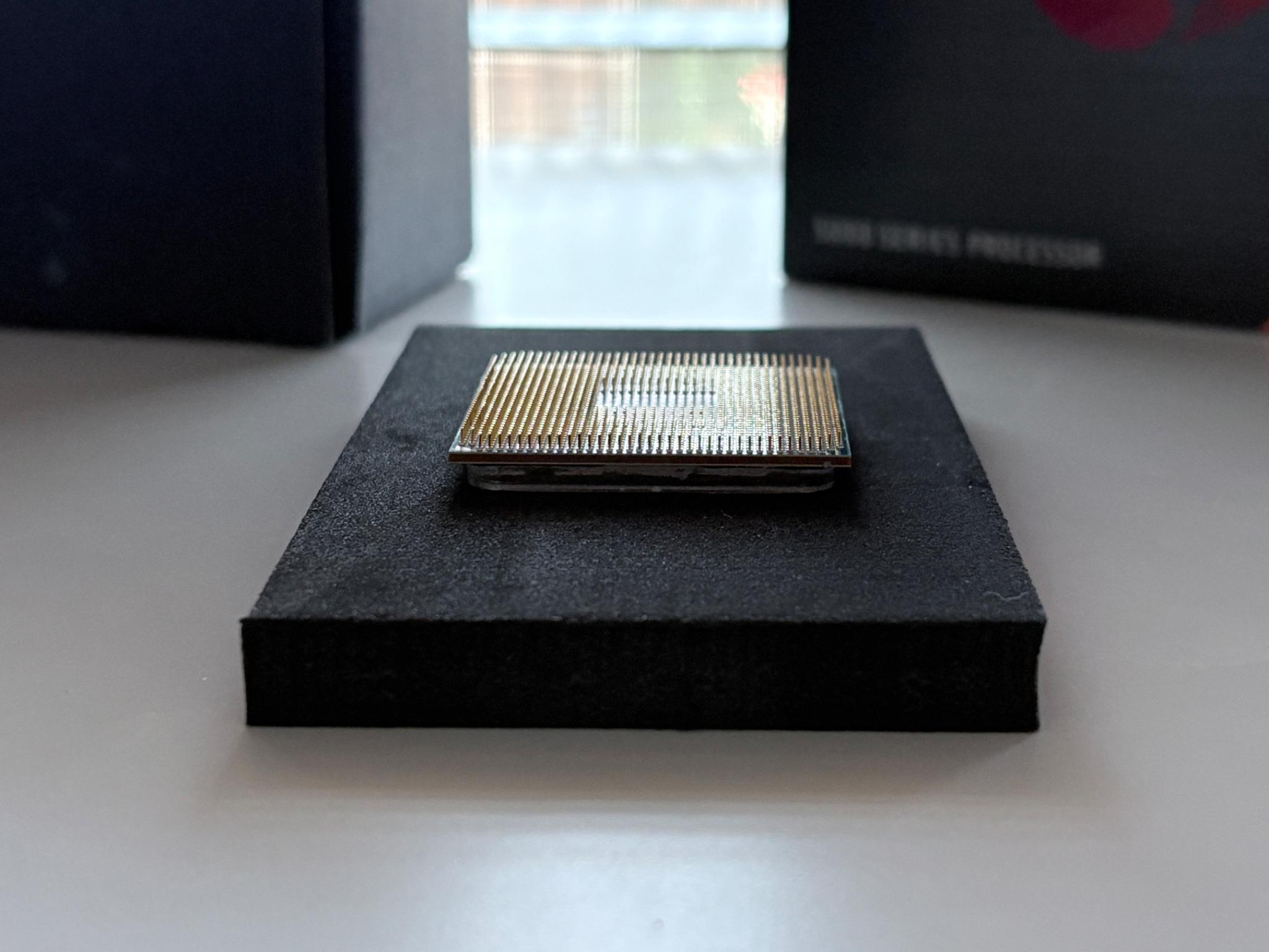 AMD Ryzen 5 2600X + Brand New Wraith Spire Cooler – 6C/12T Gaming CPU