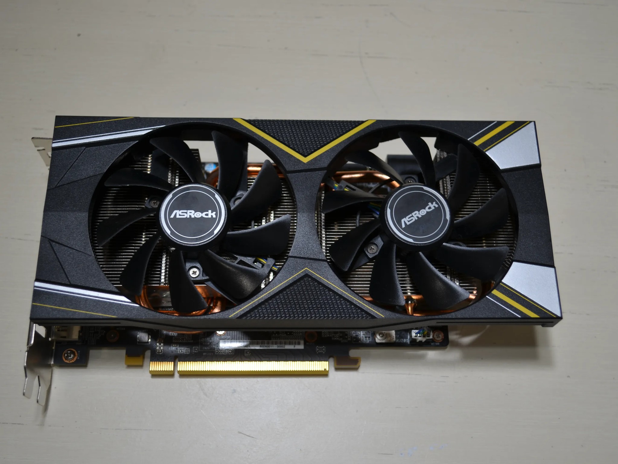 ASRock Rx 5600 XT 6gb GDDR6 Graphics Card