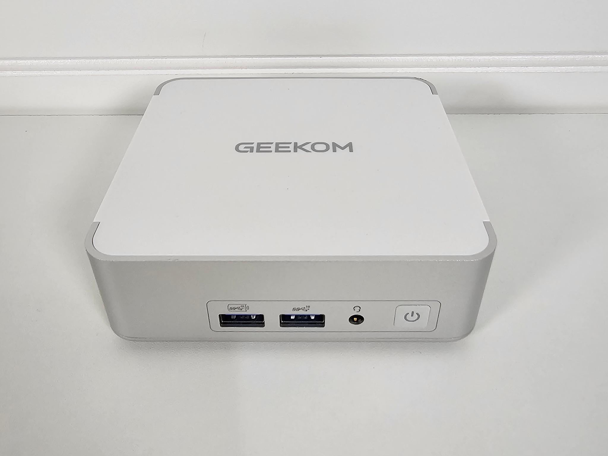 Geekom XT13 Pro Intel i9 13900H, 32GB Ram