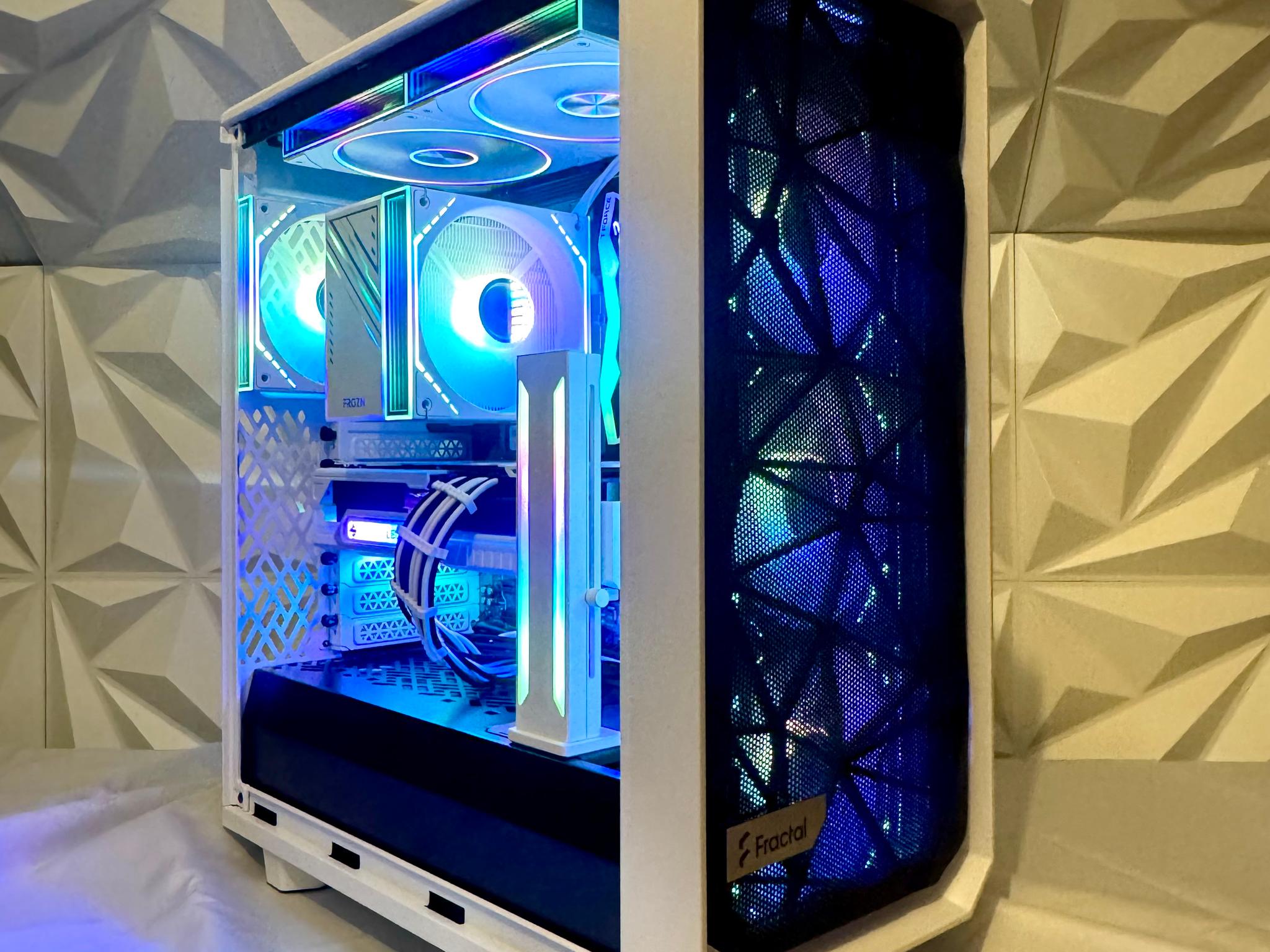 📜🐰|High-end Gaming Pc| Ryzen 7 9700X, 9070xt, 32gb, 1tb, Wifi