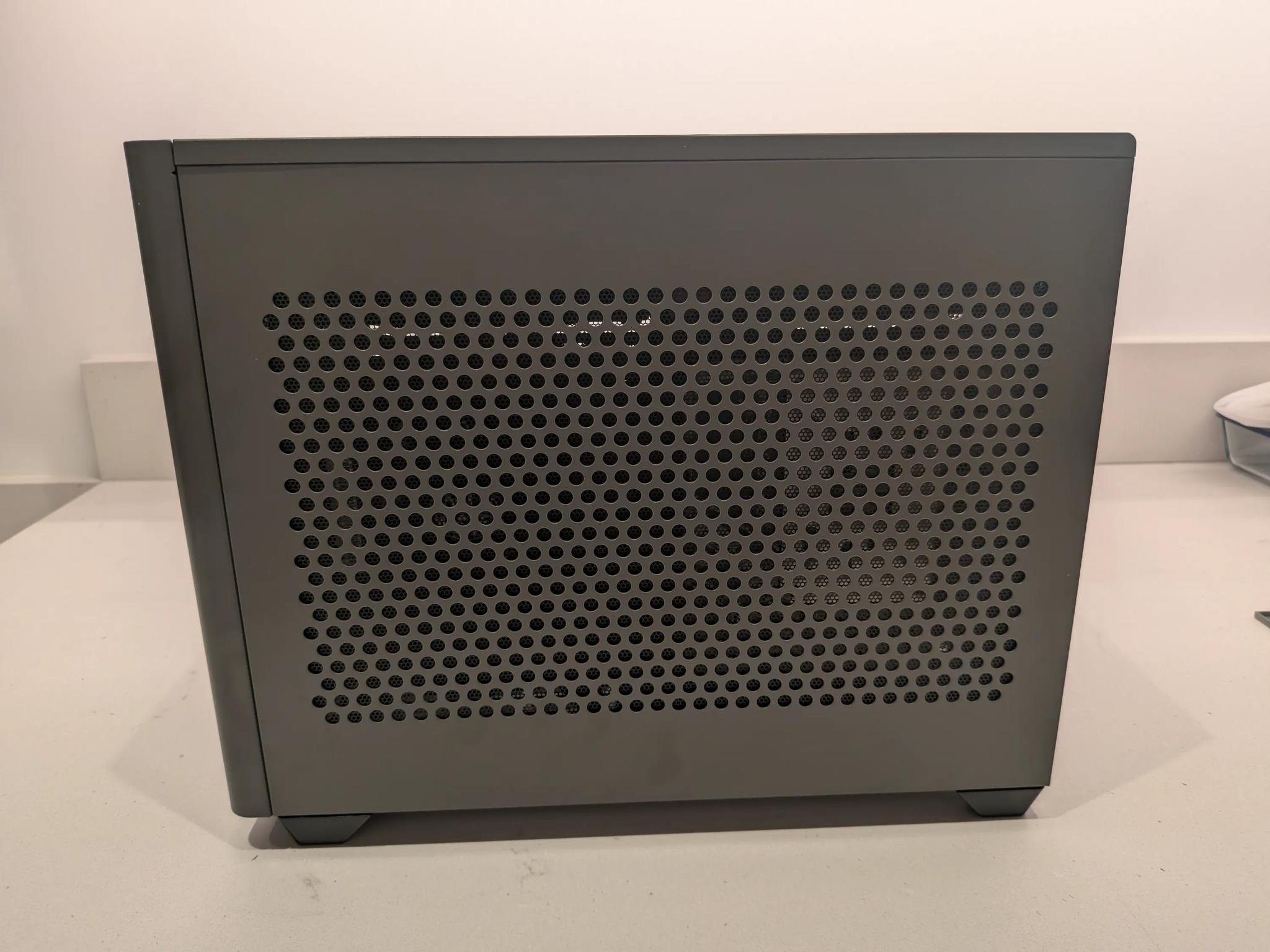 Devilman 😈 - Ryzen 5 9600X, RX 7800 XT, 32 GB DDR5, 2 TB Gen 4 NVME, Liquid Cooled, RGB