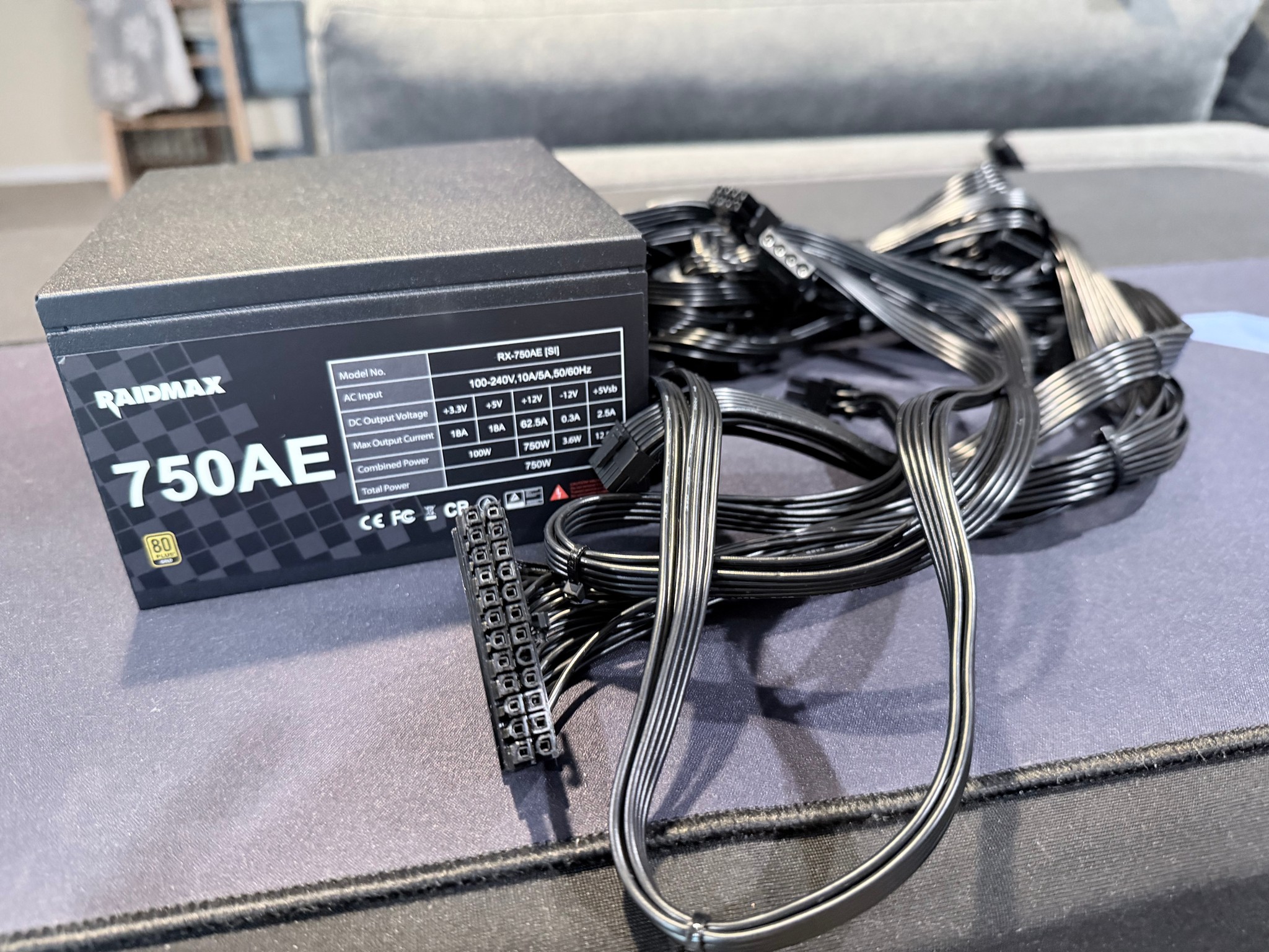 Raidmax 750AE 750W PC Power Supply