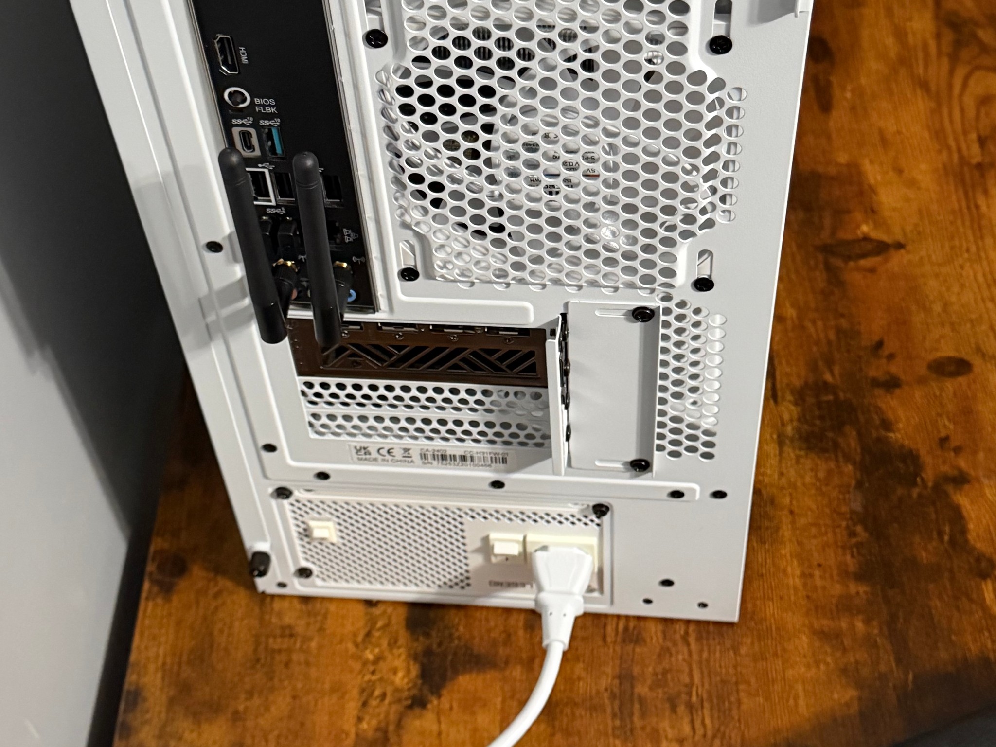 Gaming PC AMD RX 9070 16GB, Ryzen 5 7500X3D, 16GB DDR5, 2TB Gen4 NVME, A Tier 850W PSU, Win11 Pro