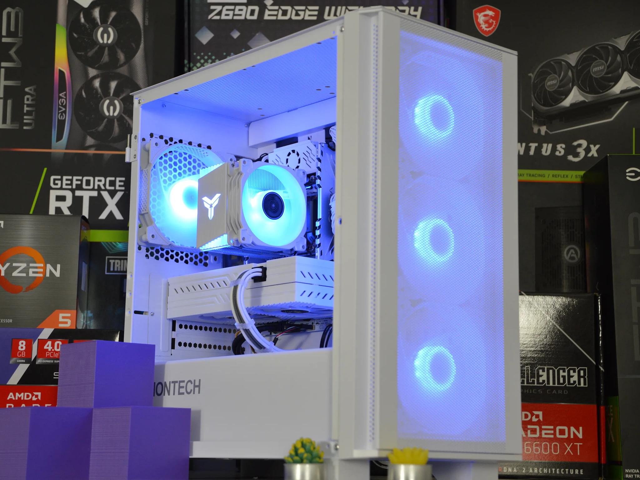 ❄️🌨| RX 580 8GB | INTEL XEON E5 2670 V3 | 16GB RAM | 1TB SSD | Crystal Snow |